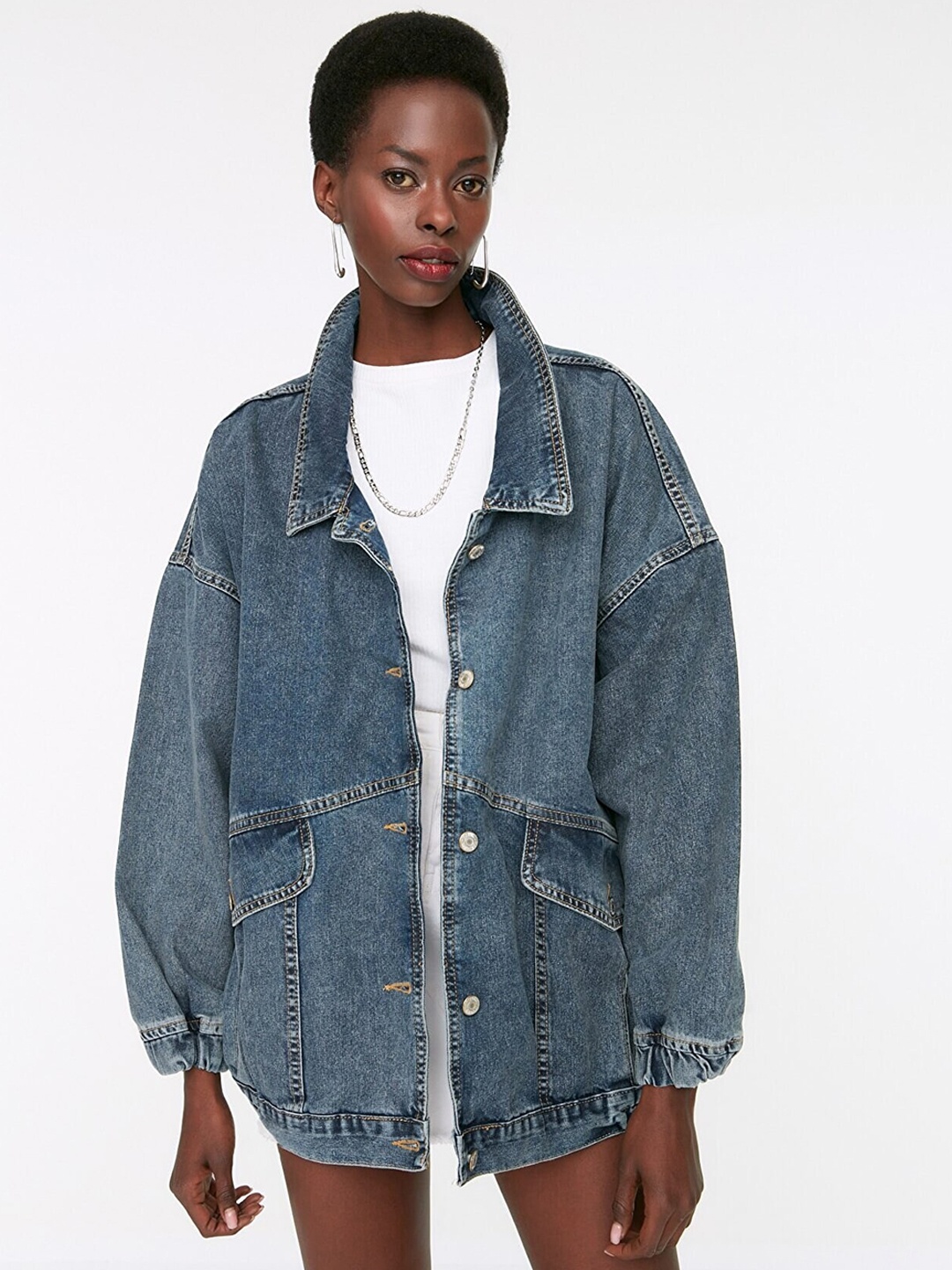 

Trendyol Women Blue Longline Pure Cotton Denim Jacket