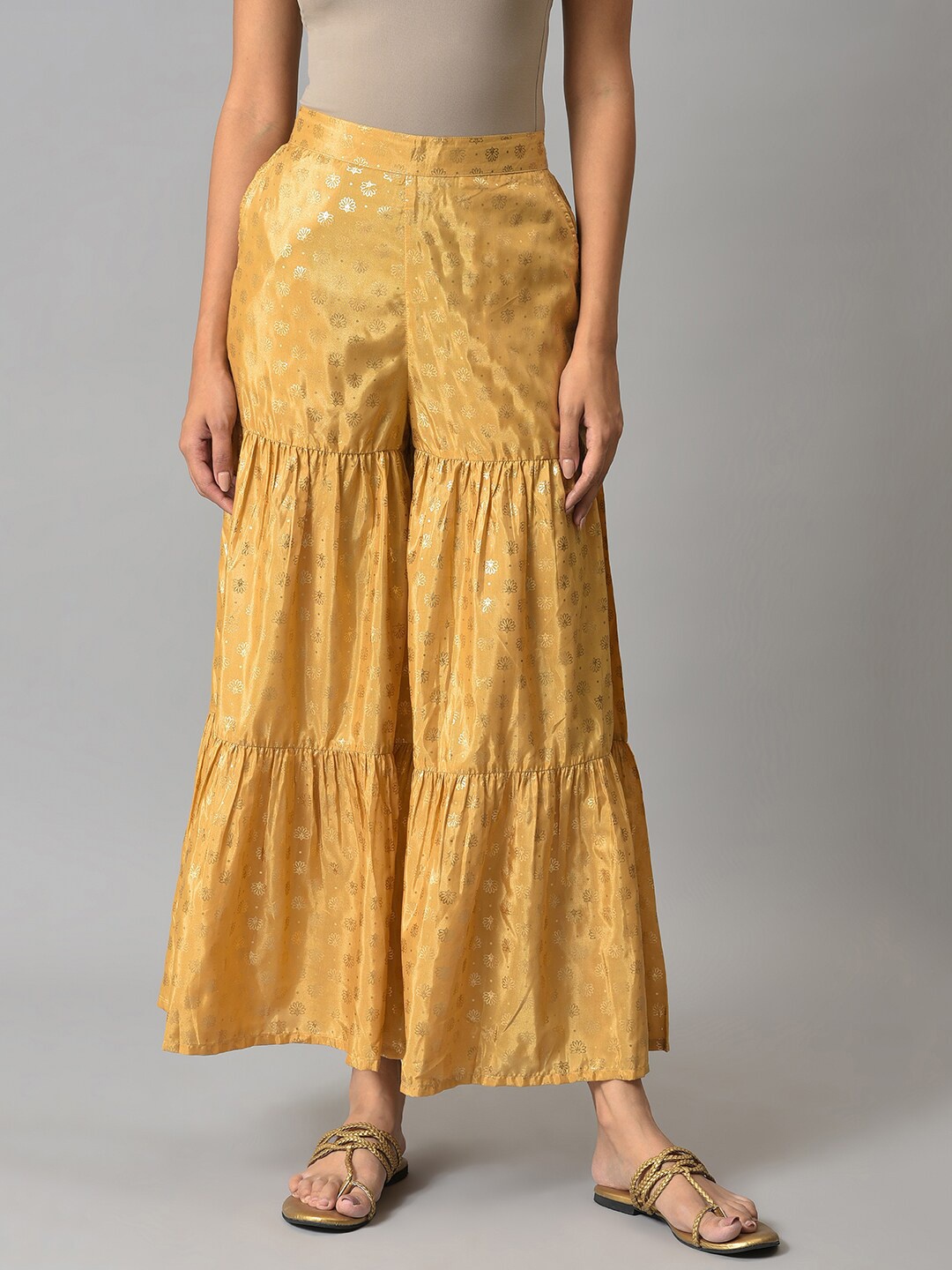 

elleven Women Gold-Toned Floral Printed Palazzos