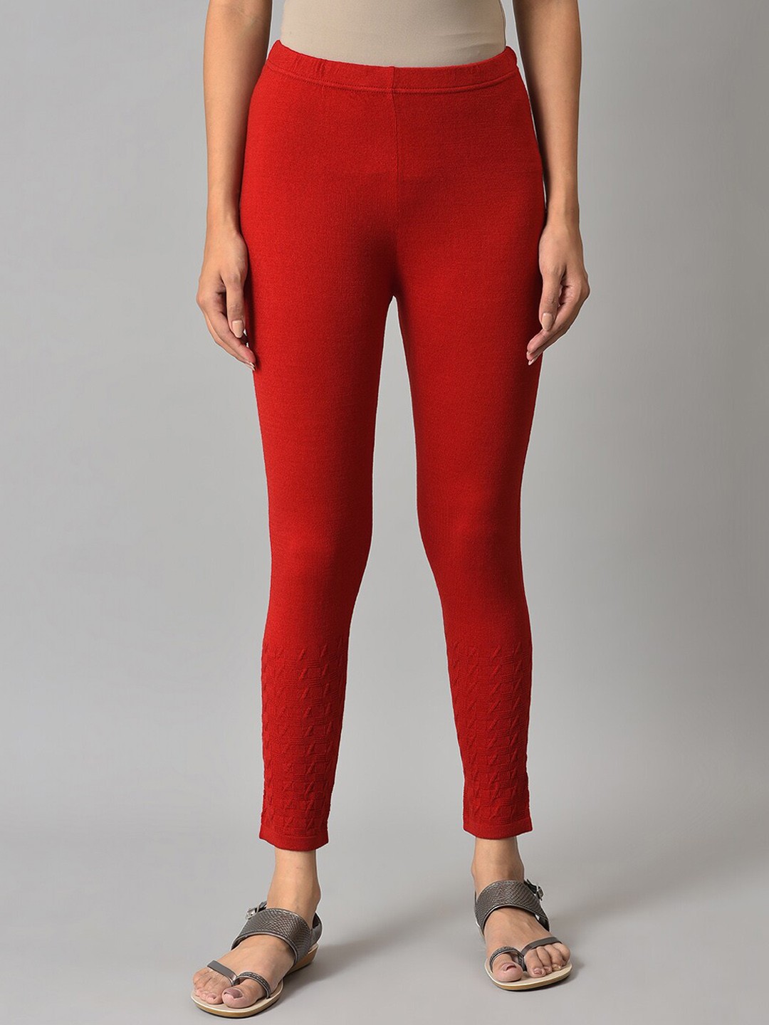

elleven Women Red Knitted Solid Ankle-Length Leggings