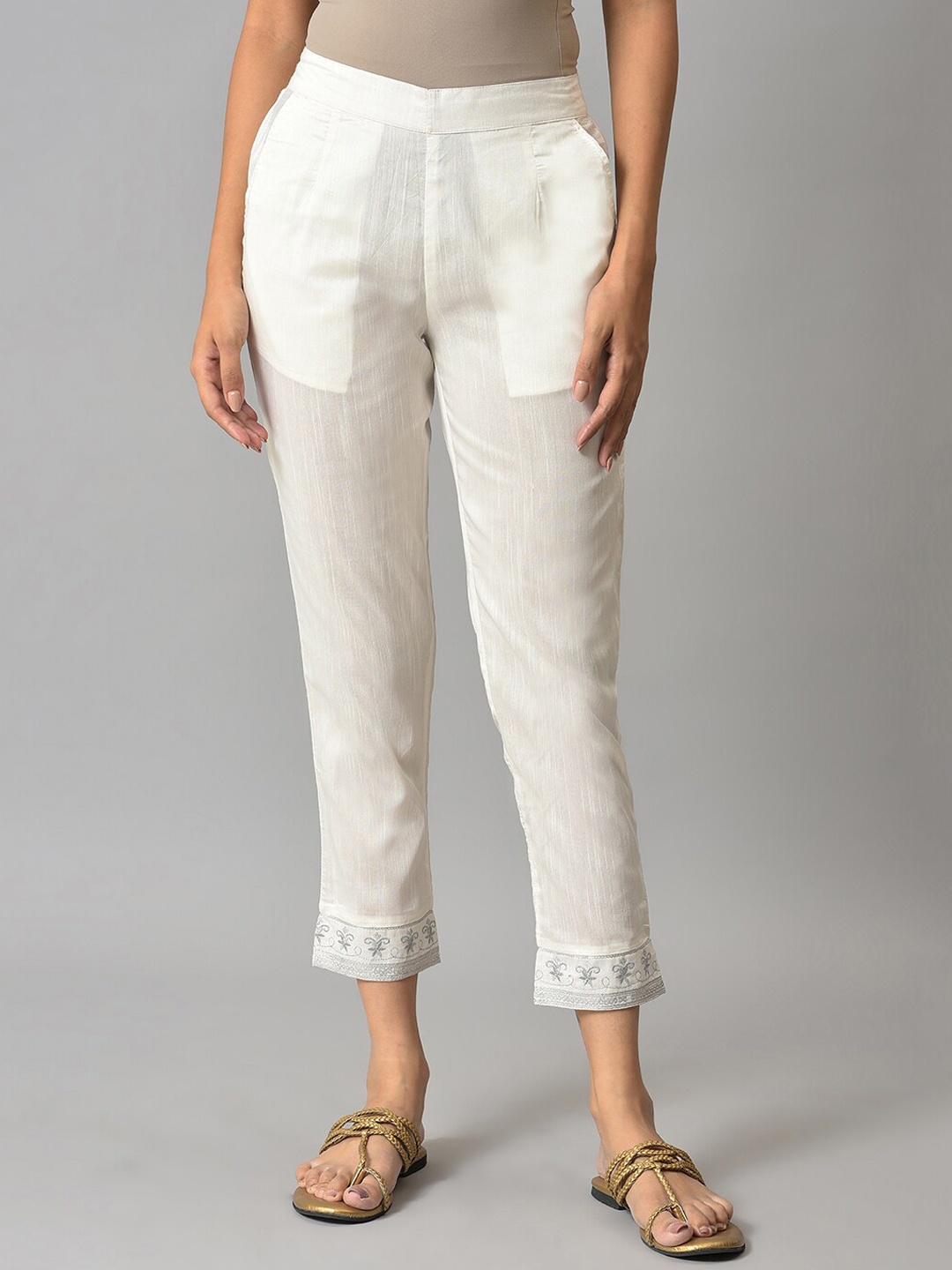 

elleven Women White Pleated Trousers