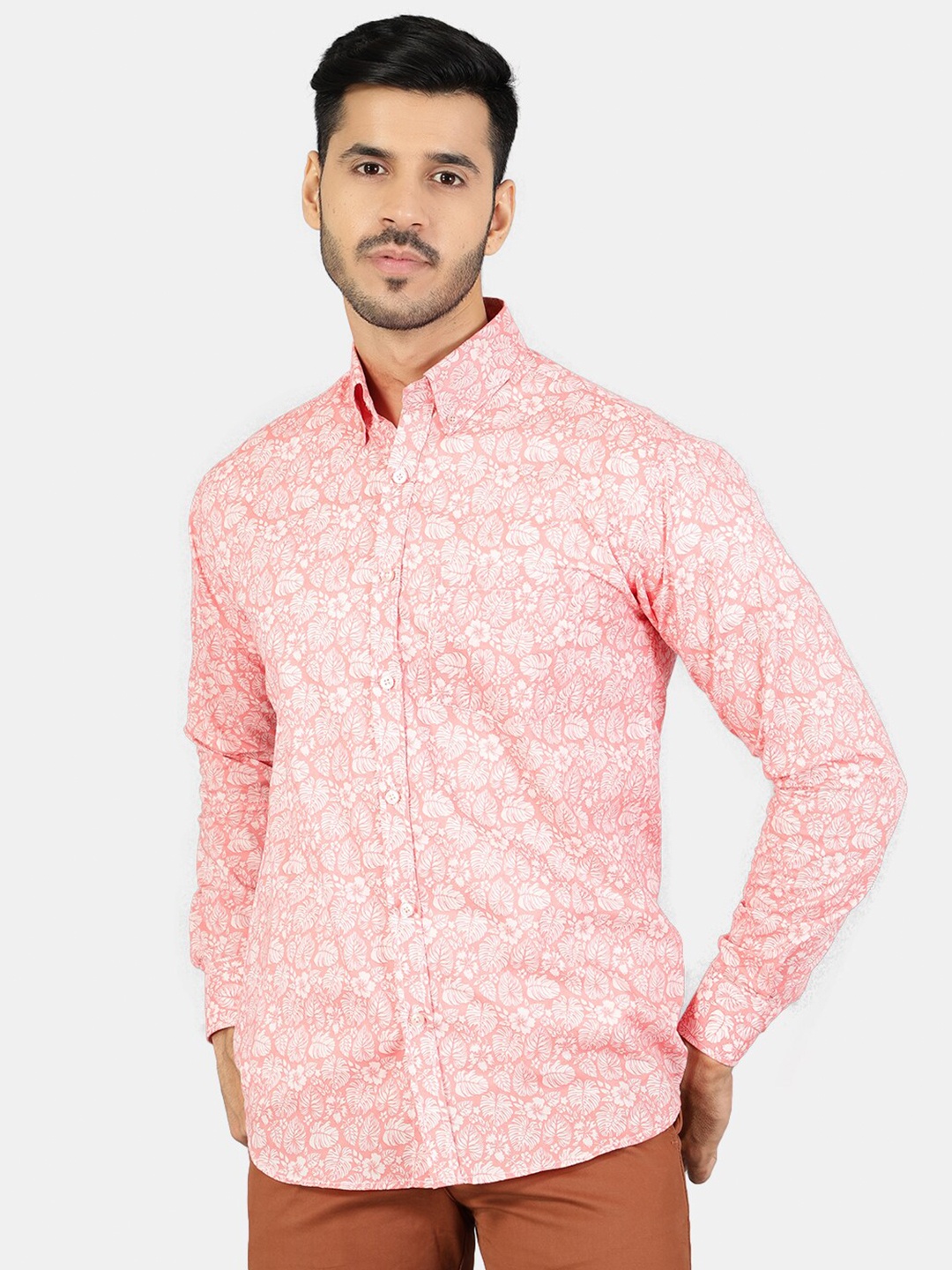 

Wintage Men Pink & White Classic Floral Printed Pure Cotton Casual Shirt