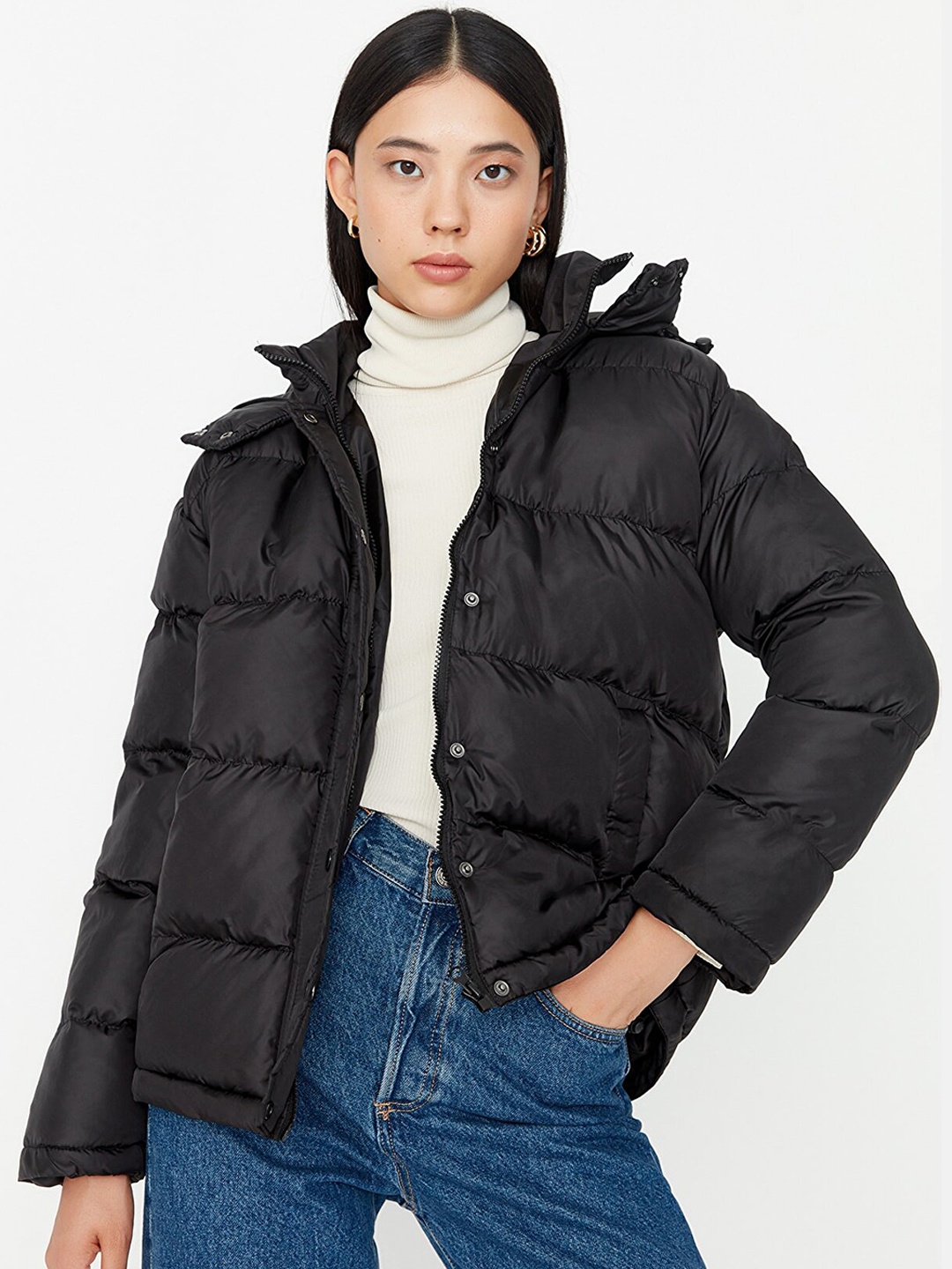 

Trendyol Women Black Puffer Jacket
