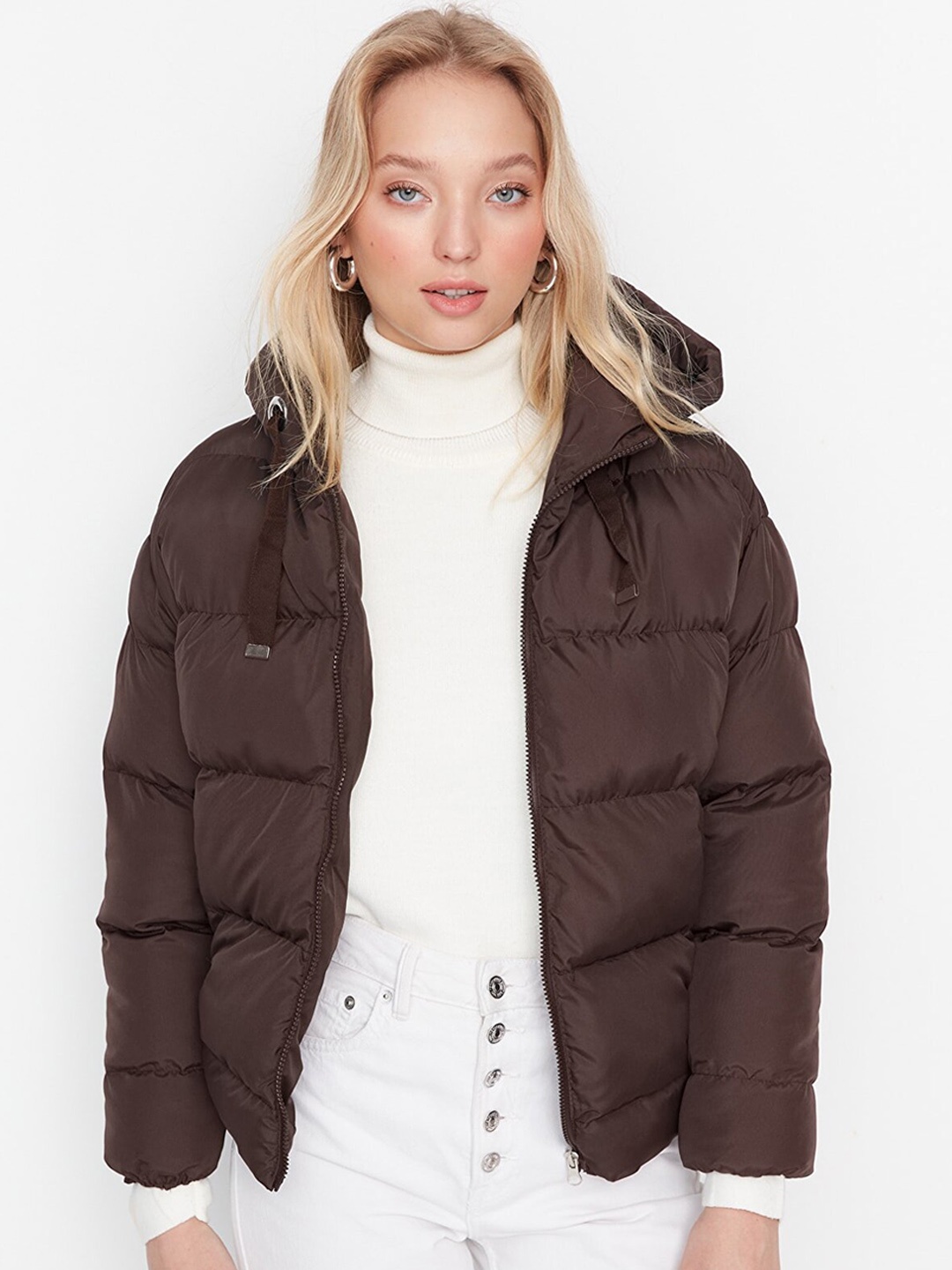 

Trendyol Women Brown Puffer Jacket