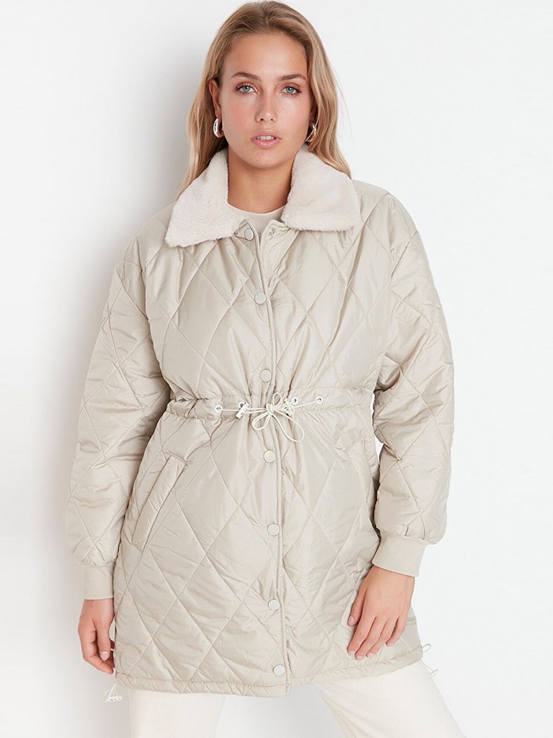 

Trendyol Women Beige Longline Quilted Jacket