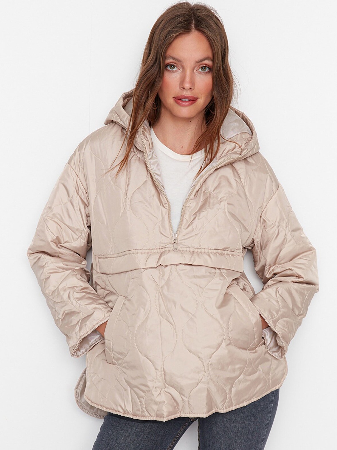 

Trendyol Women Beige Quilted Jacket
