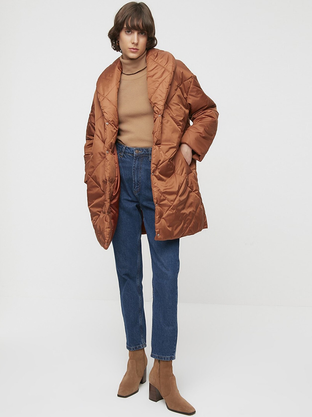 

Trendyol Women Brown Longline Puffer Jacket