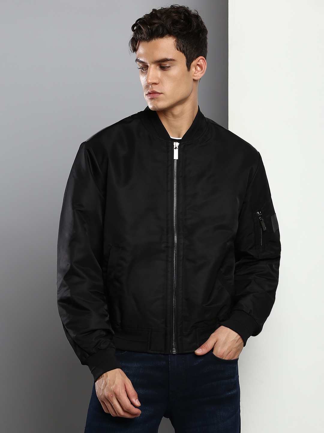 

Calvin Klein Jeans Men Black Bomber Jacket