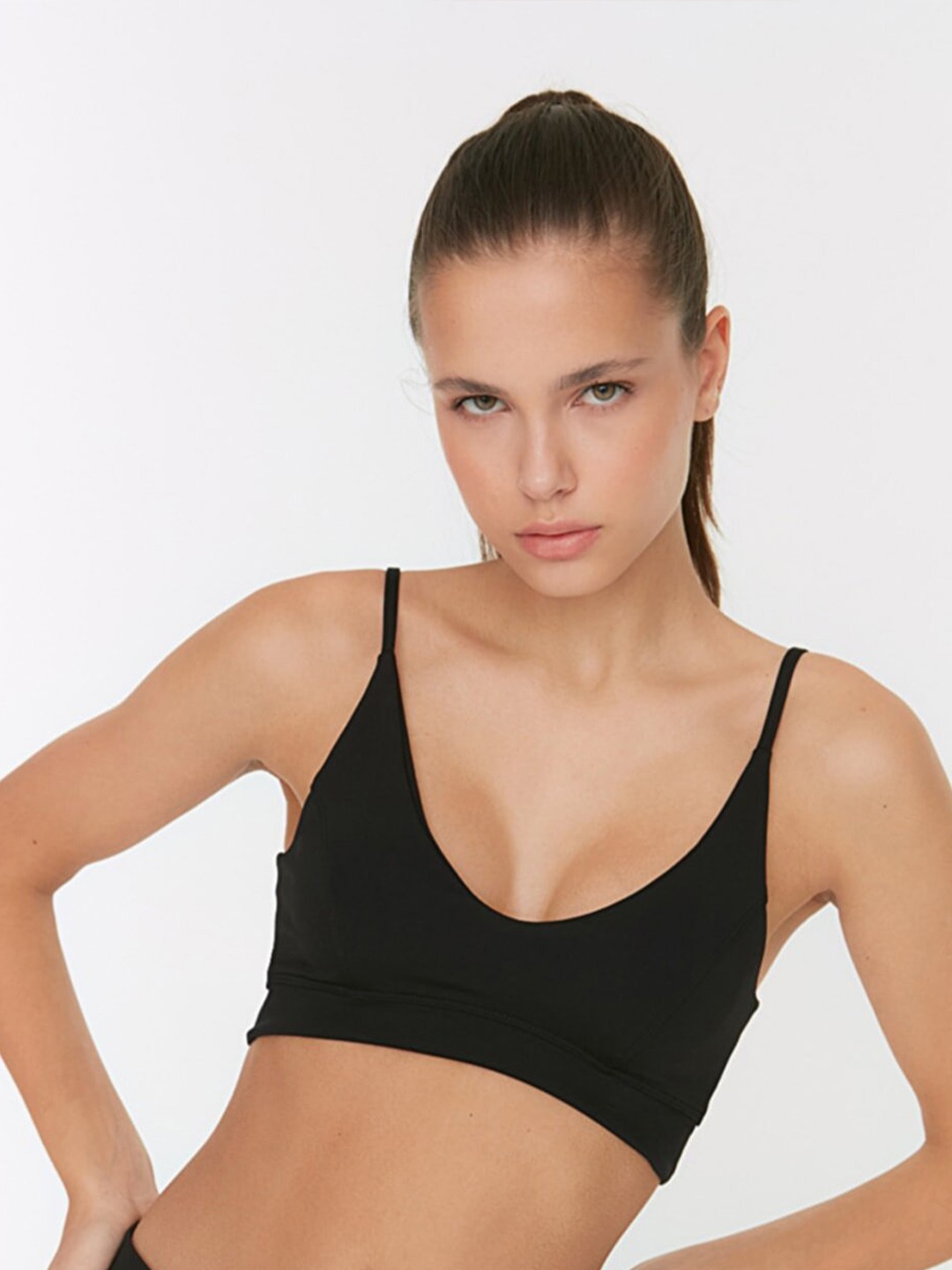 

Trendyol Black Bra Lightly Padded