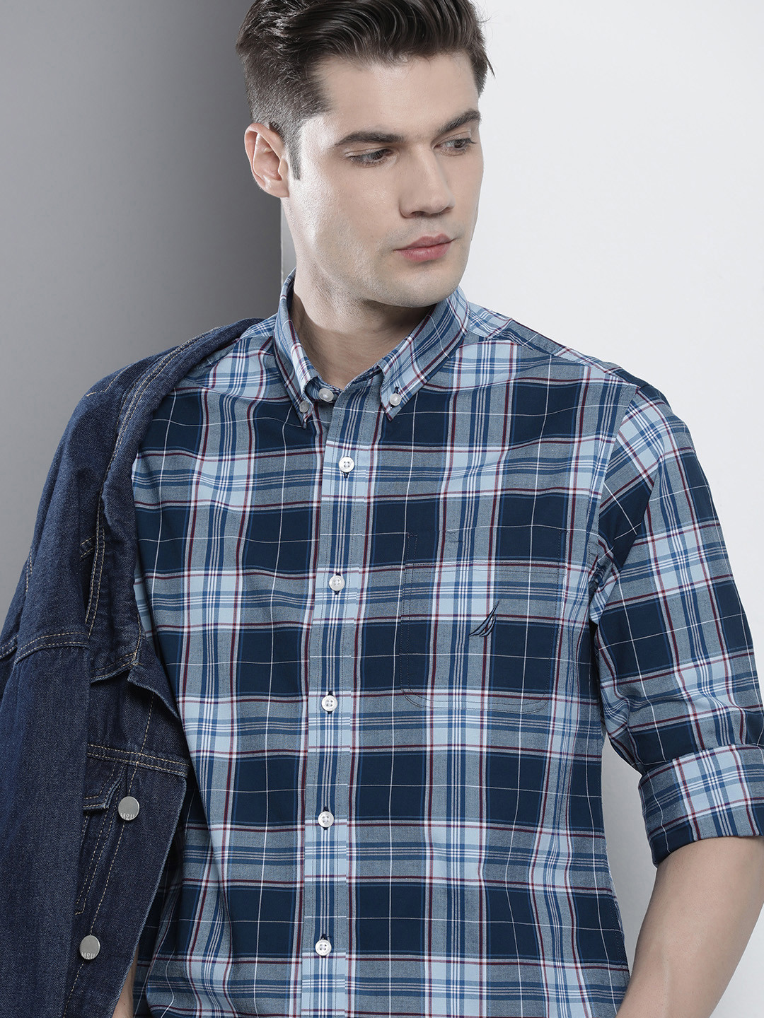 

Nautica Slim Fit Checked Casual Shirt, Navy blue