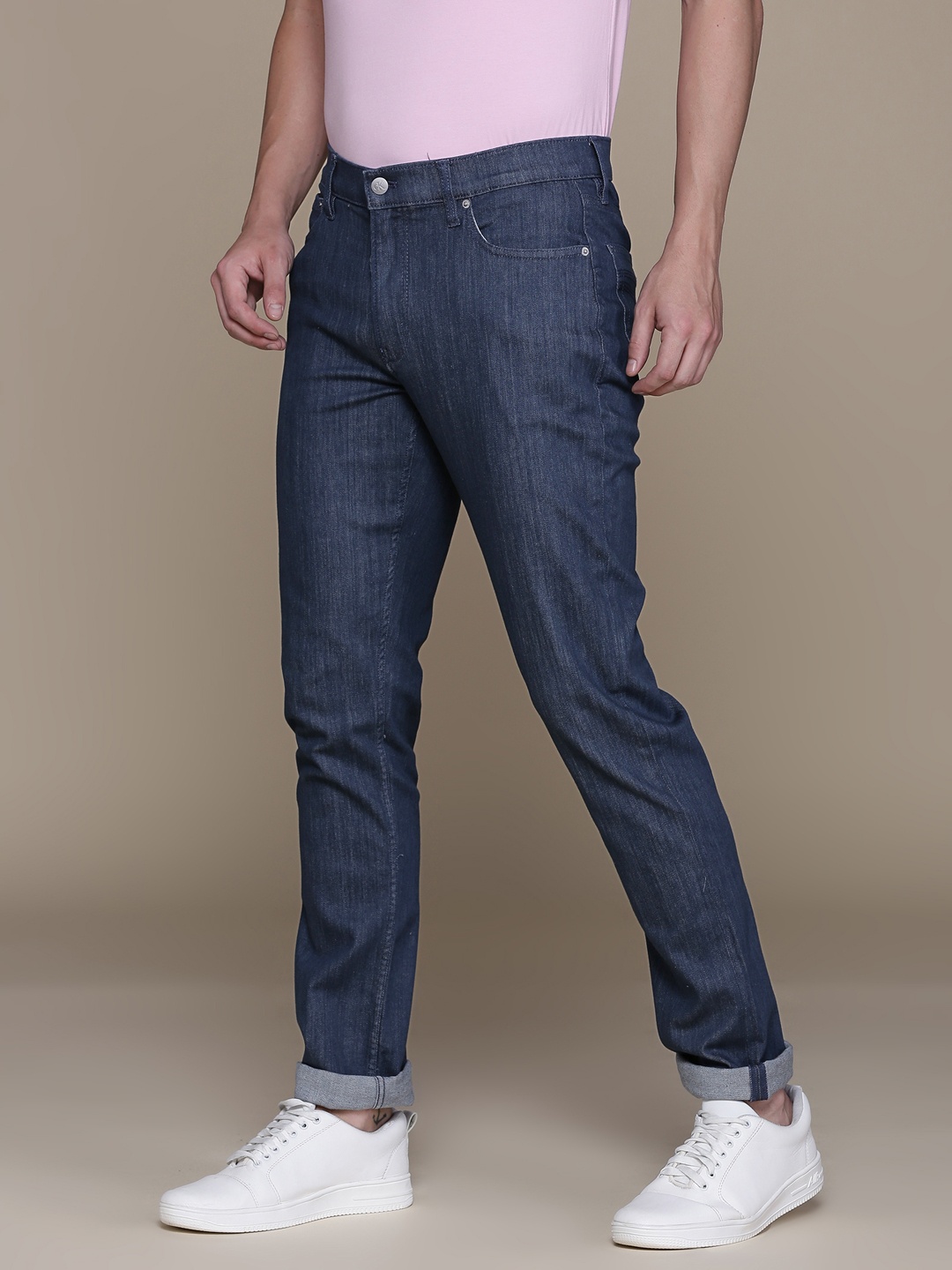 

Calvin Klein Jeans Men Blue Slim Fit Light Fade Mid-Rise Stretchable Jeans