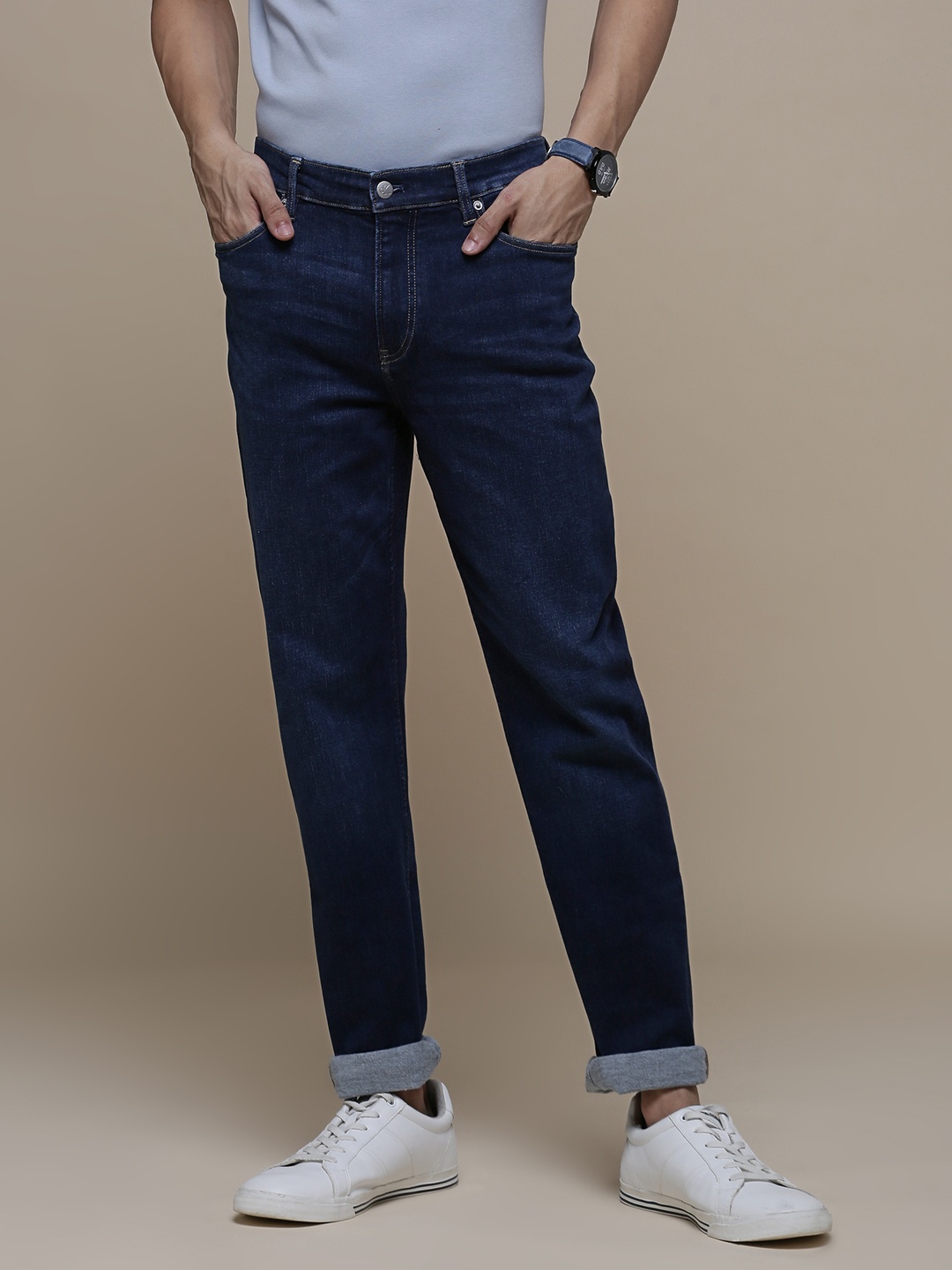 

Calvin Klein Jeans Men Blue Slim Fit Mid-Rise Clean Look Light Fade Jeans