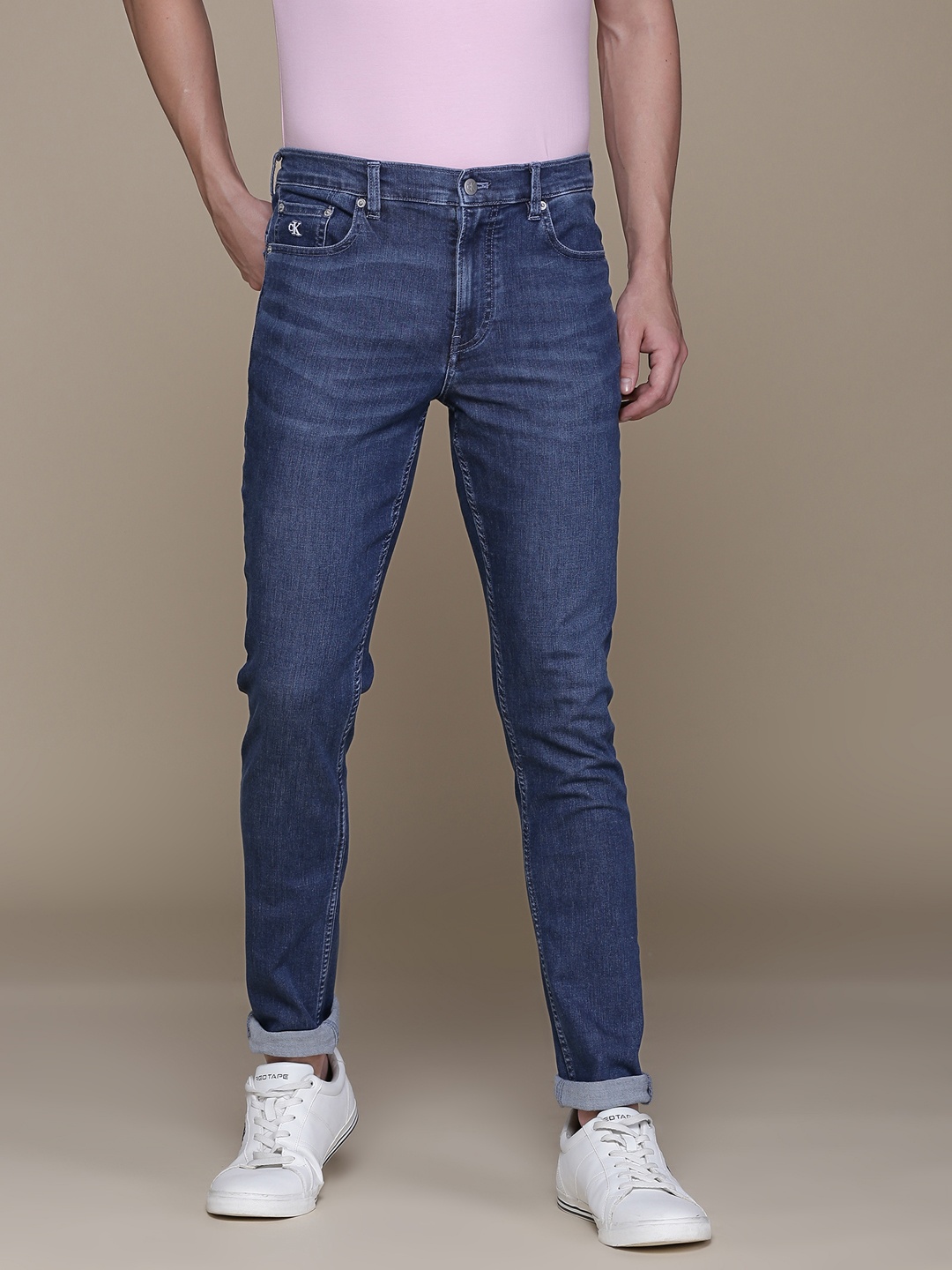 

Calvin Klein Jeans Men Blue Super Skinny Fit Light Fade Stretchable Jeans
