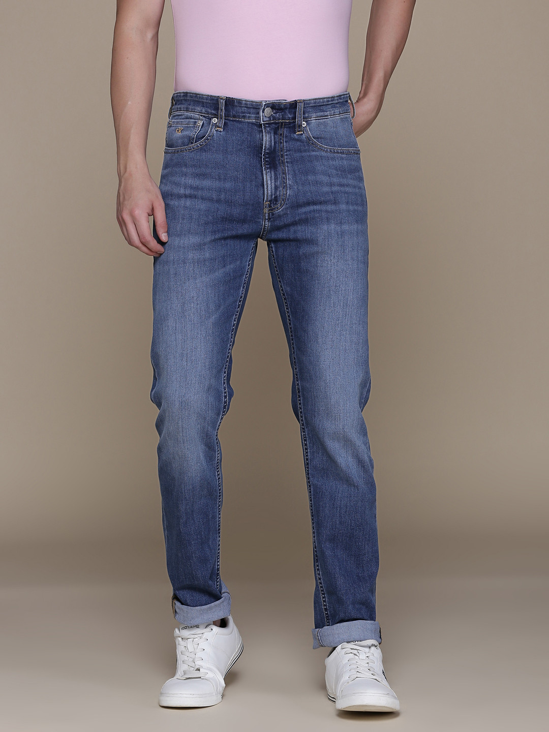 

Calvin Klein Jeans Men Blue Slim Fit Light Fade Stretchable Jeans