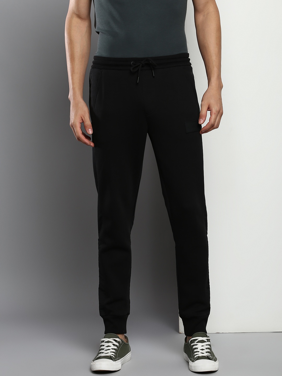 

Calvin Klein Jeans Men Black Solid Regular Fit Joggers