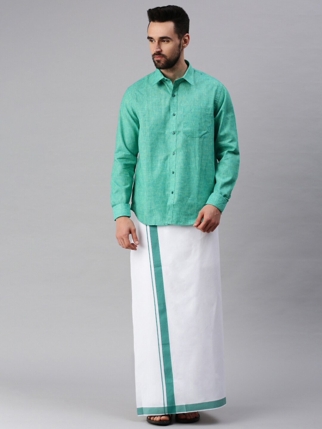 

Ramraj Men Green Pure Cotton Solid Full Sleeve Shirt and Dhoti set