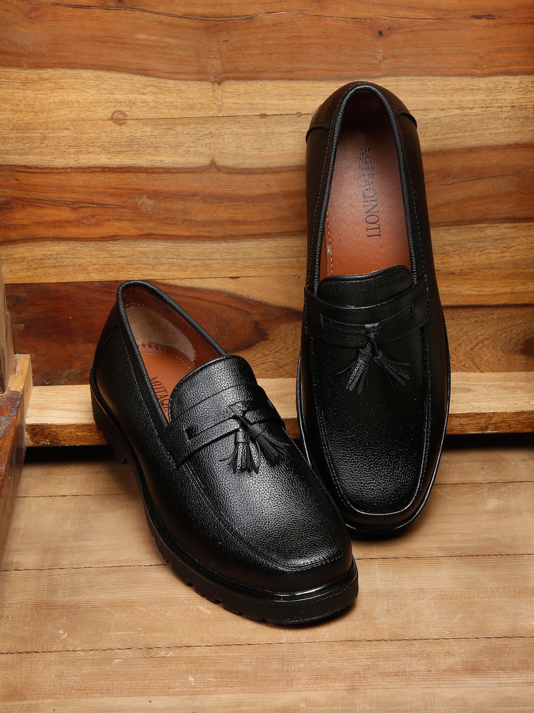 MUTAQINOTI Men Black Textured Leather Formal Loafers