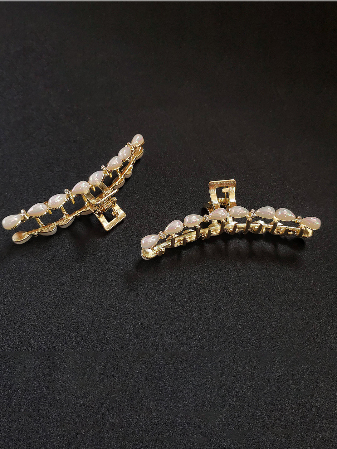 

ANNA CREATIONS Women Set of 2 Gold-Toned & White Embellished Claw Clip