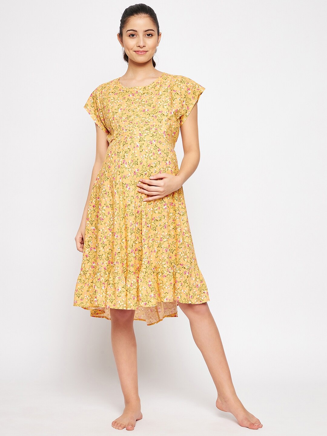 

Hypernation Yellow Floral Printed Maternity Dress