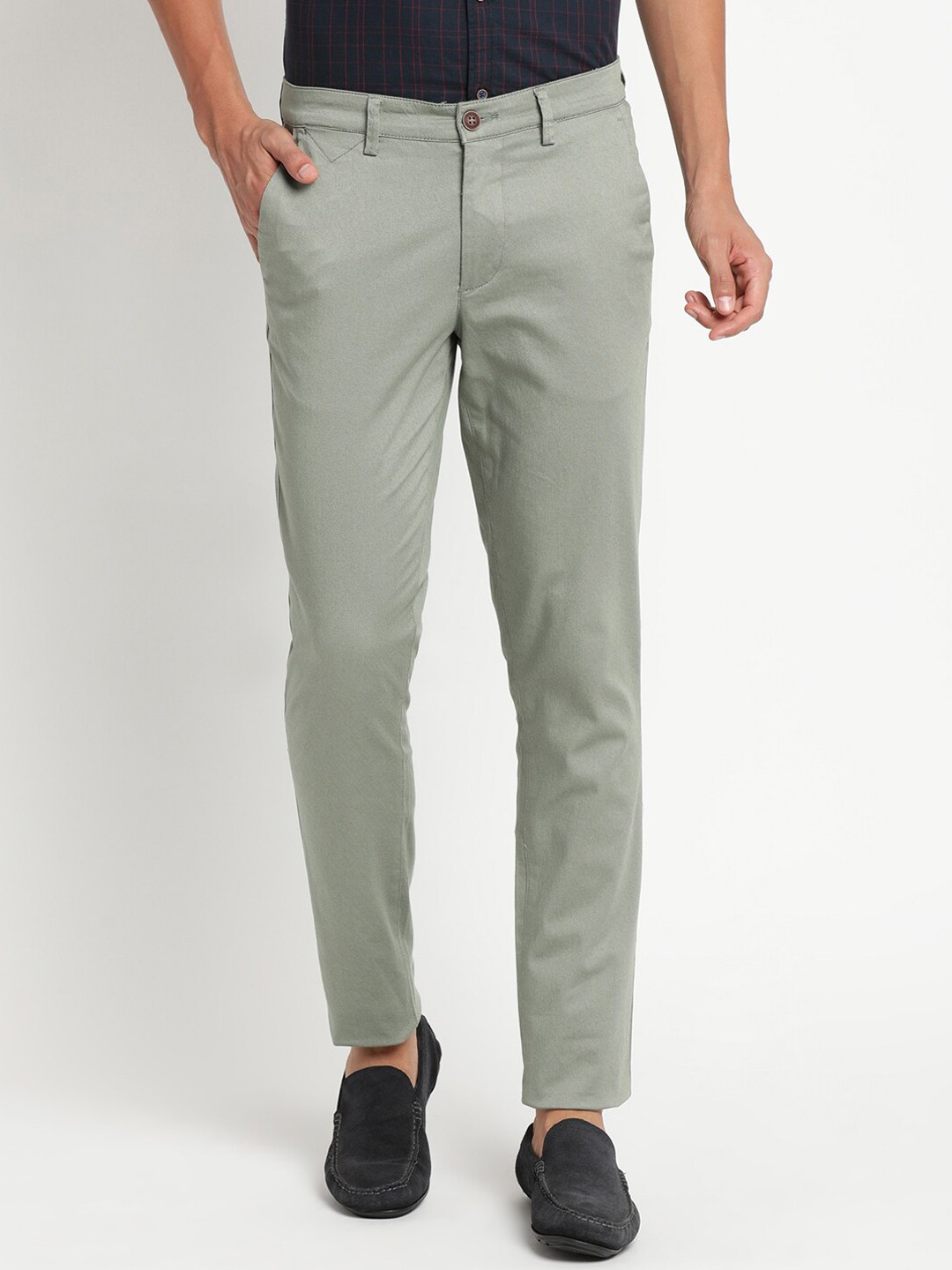 

Turtle Men Grey Relaxed Tapered Fit Trousers