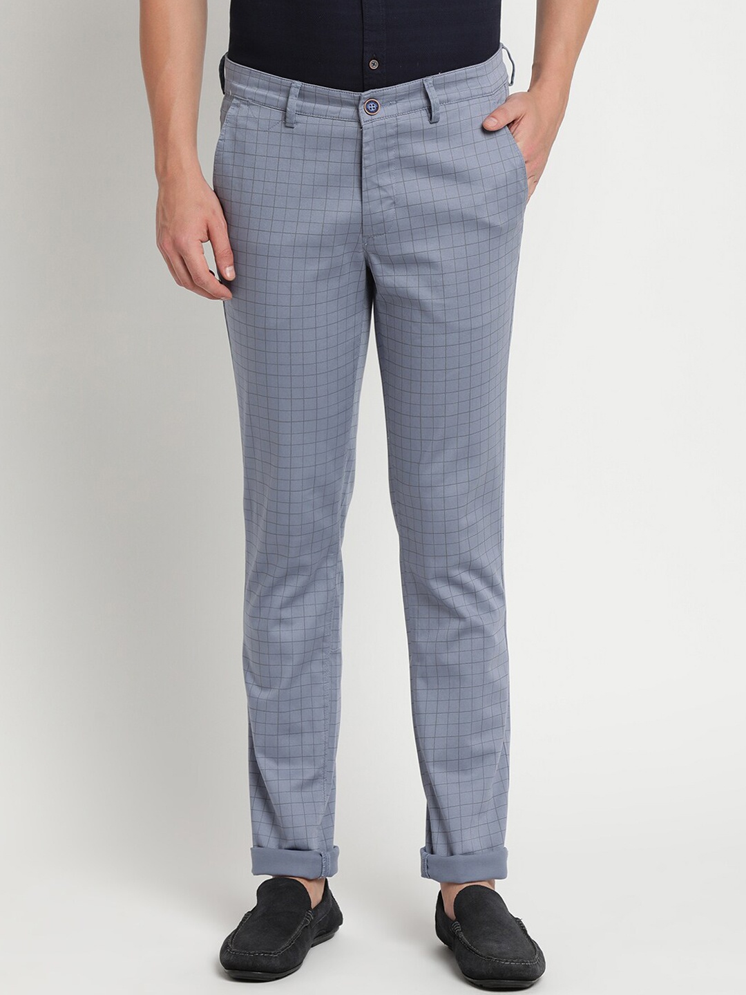 

Turtle Men Blue Checked Relaxed Tapered Fit Trousers