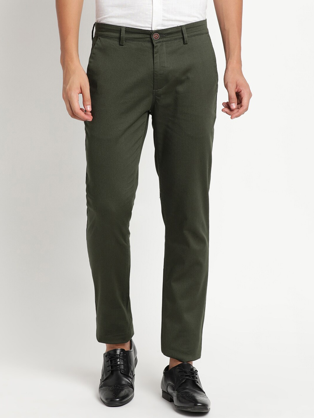 

Turtle Men Olive Green Relaxed Tapered Fit Trousers