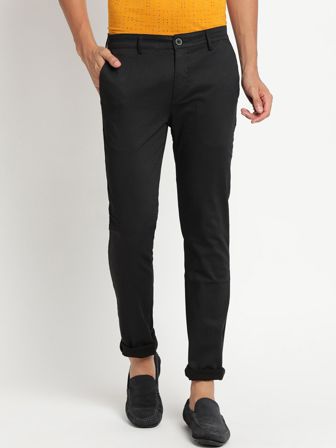 

Turtle Men Black Relaxed Tapered Fit Chinos Trousers