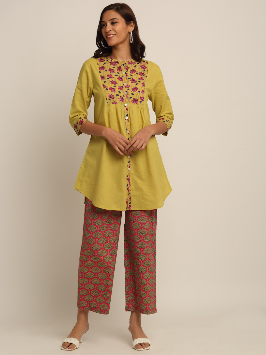 

EK BY EKTA KAPOOR Women Green & Pink Mix And Match Mandrin Collar Cotton Short Kurta