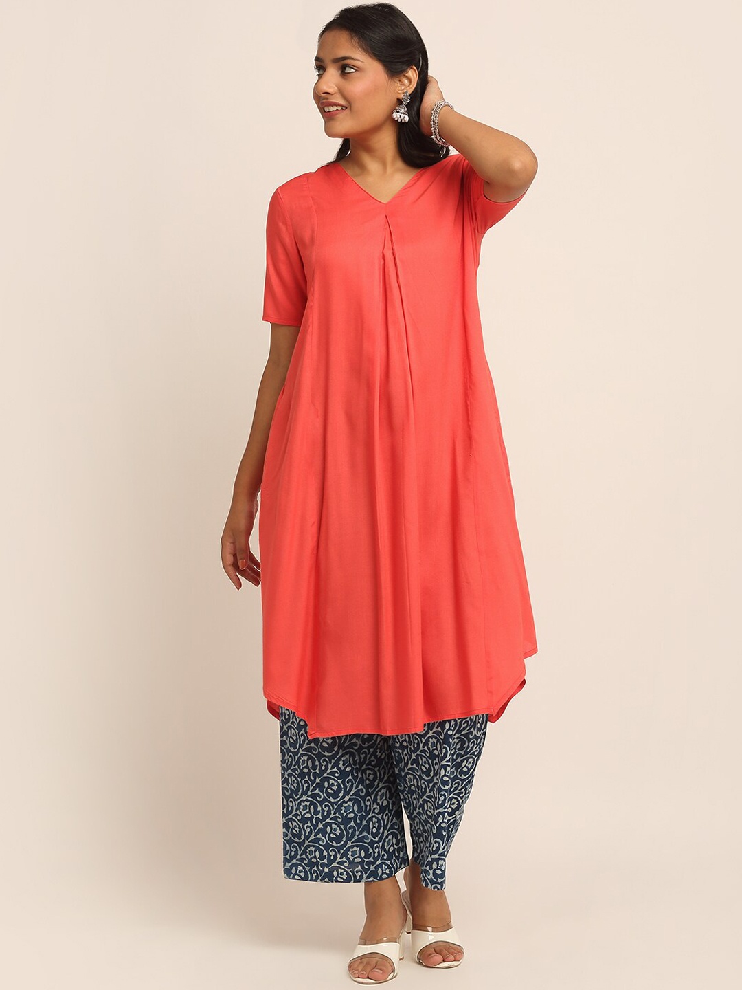 

EK BY EKTA KAPOOR Women Coral Pink Solid Viscose Rayon Flared A Line Kurta
