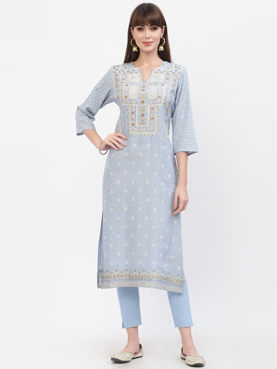 

YELLOW CLOUD Women Blue Ethnic Motifs Printed Thread Work Kurta