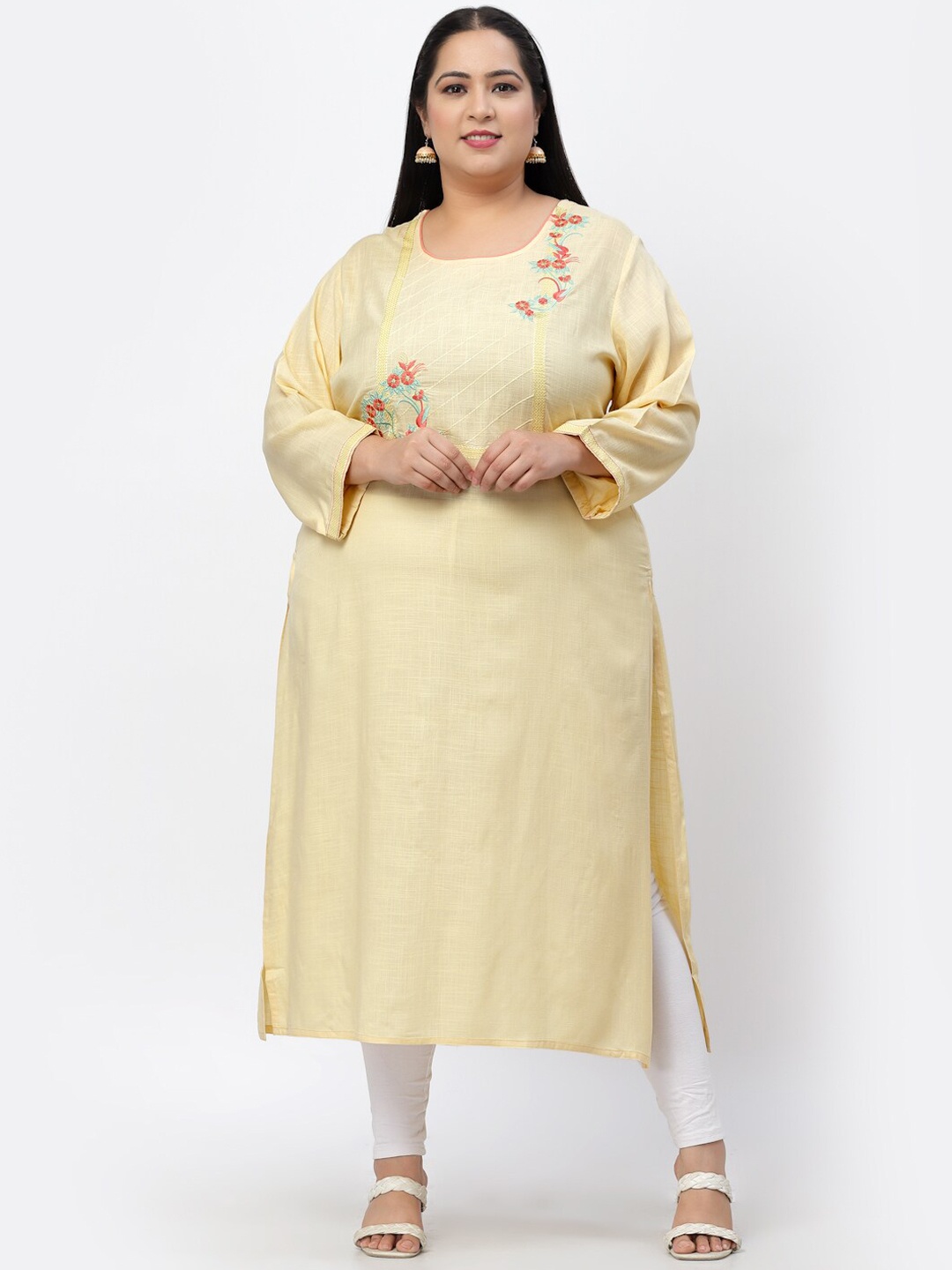 

YELLOW CLOUD Women Yellow Thread Work Kurta