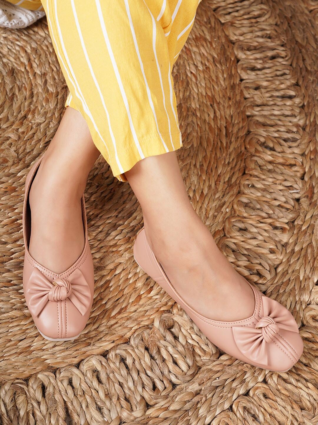 

Shezone Women Peach-Coloured Ballerinas with Bows Flats