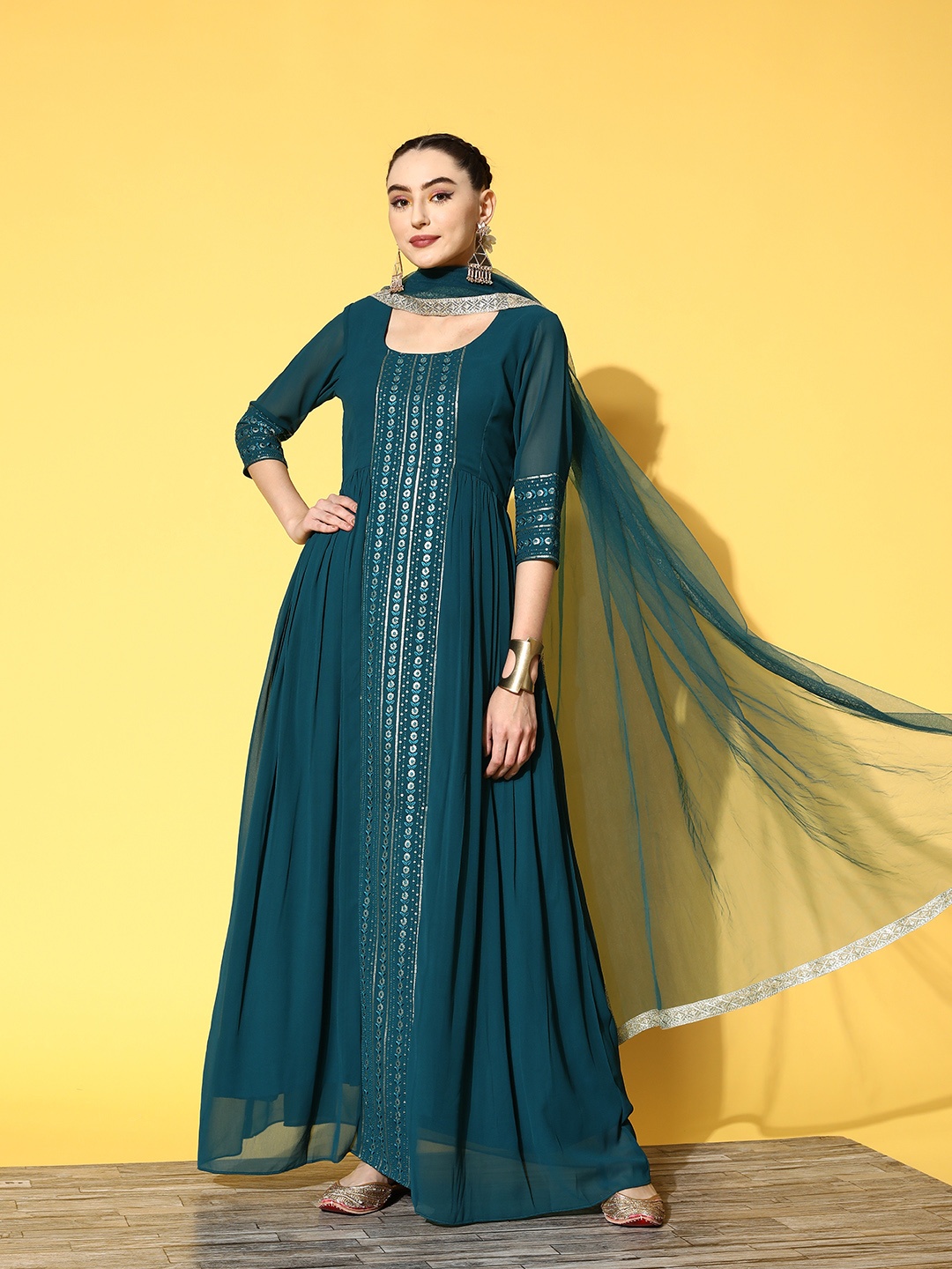 

Inddus Women Teal Yoke Design Georgette Kurta With Dupatta