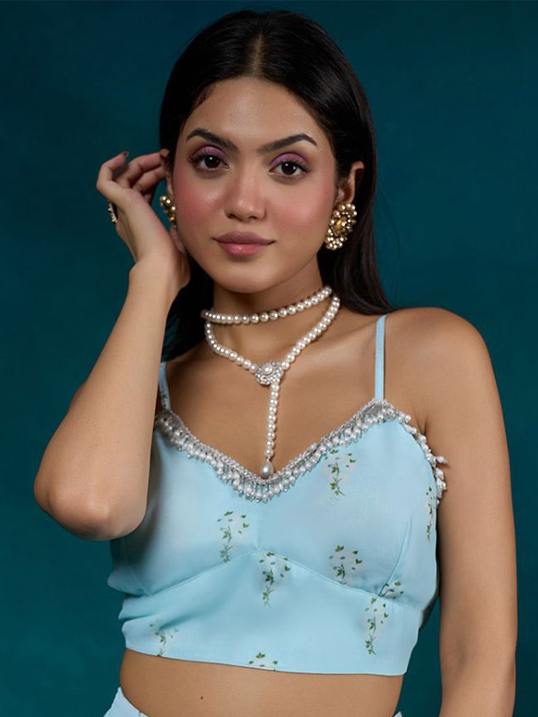 

Alaya By Stage3 Blue Floral Printed Georgette Crop Top
