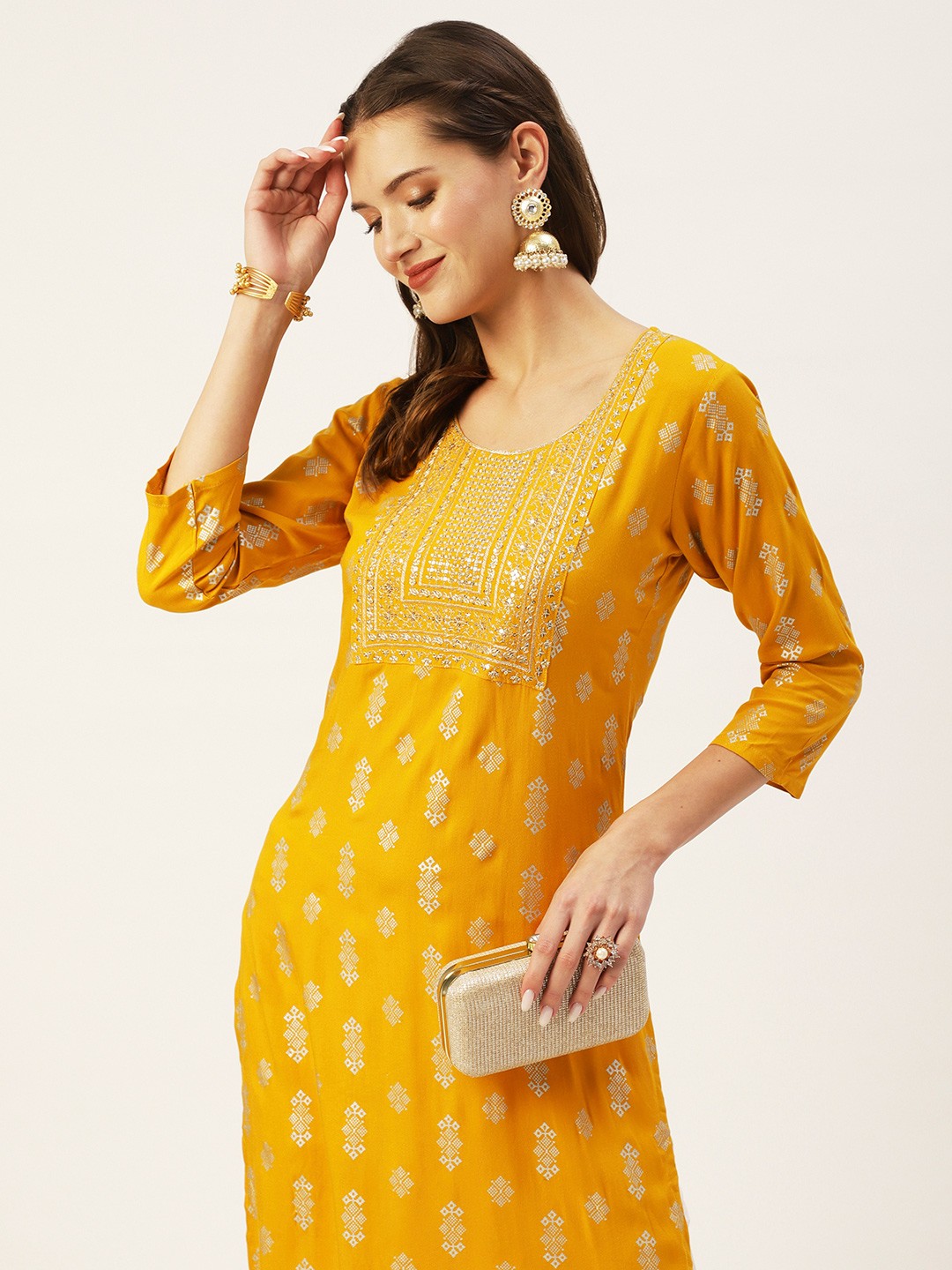 

Anubhutee Women Mustard Yellow & Gold-Toned Printed & Embroidered Kurta