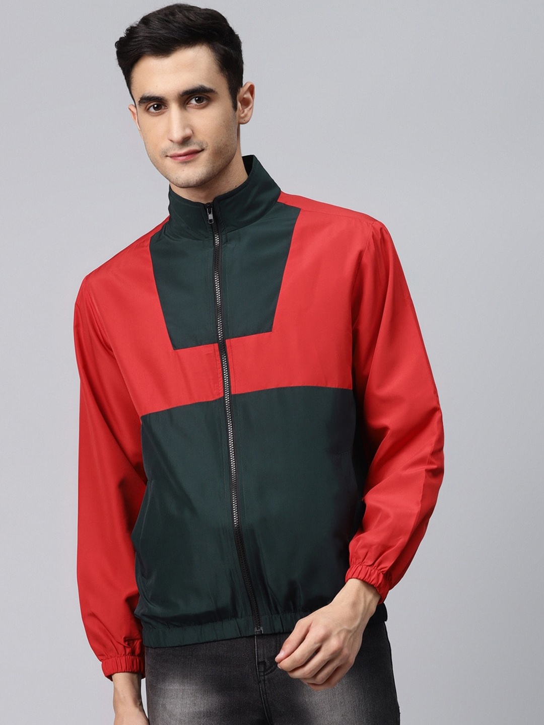 

Hubberholme Men Red & Green Colourblocked Water Resistant Outdoor Bomber Jacket