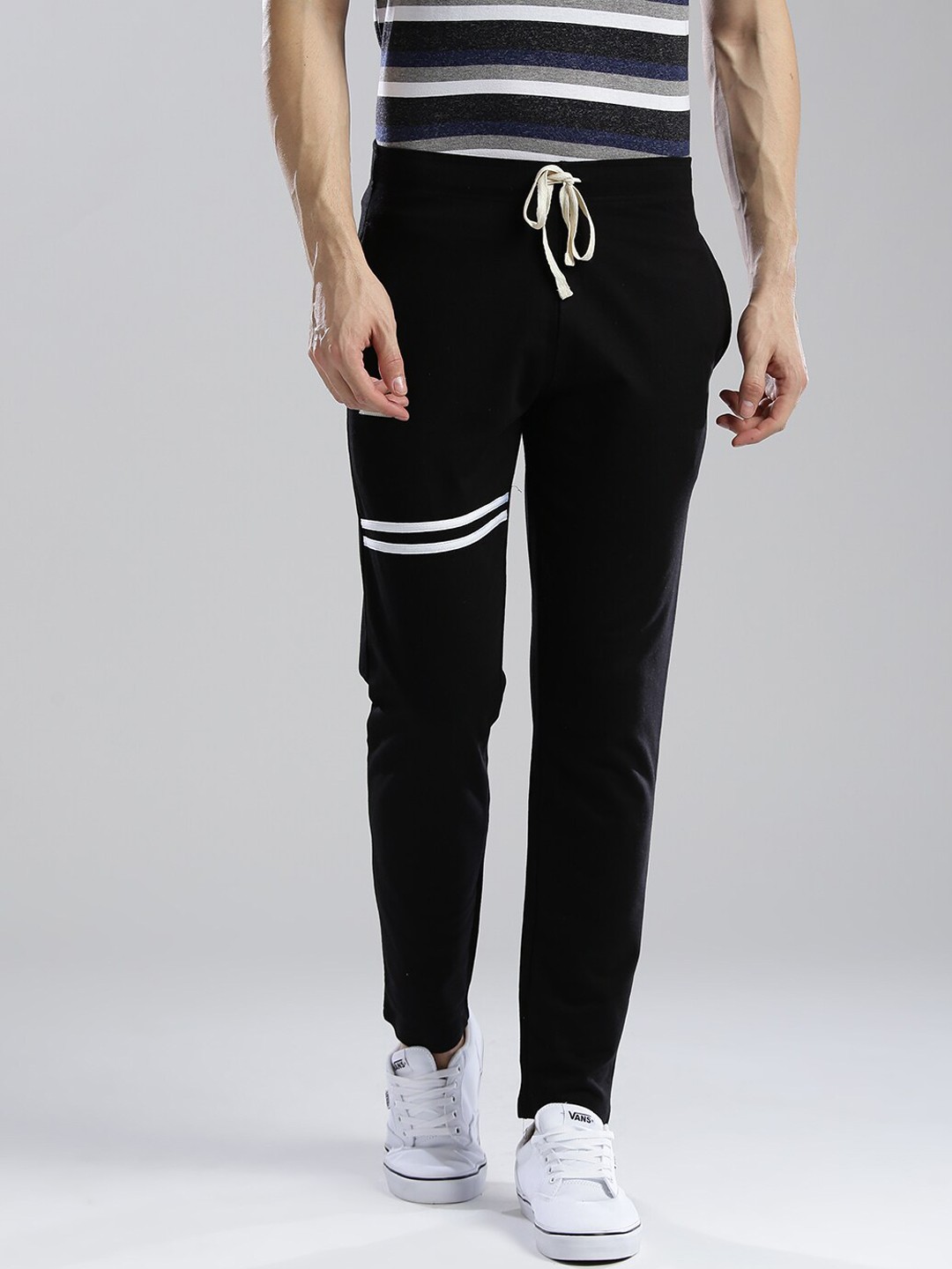 

Hubberholme Men Black Solid Cotton Track Pants