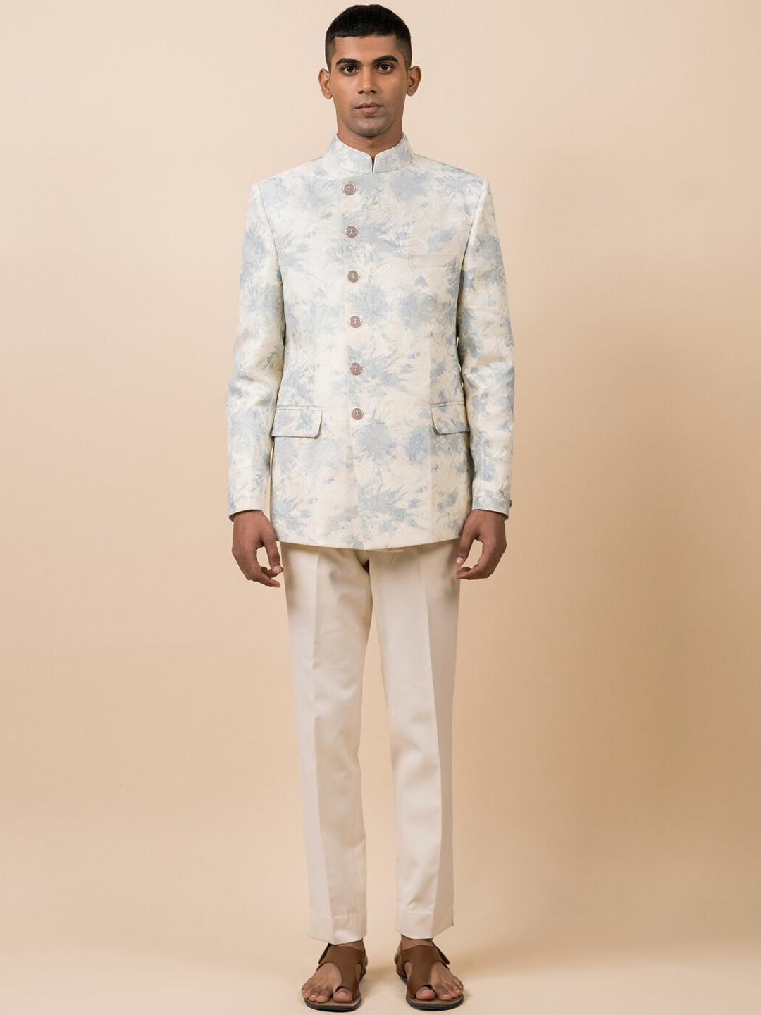 

Tasva Men Blue & Off White Printed 2-Piece Bandhgala Suit