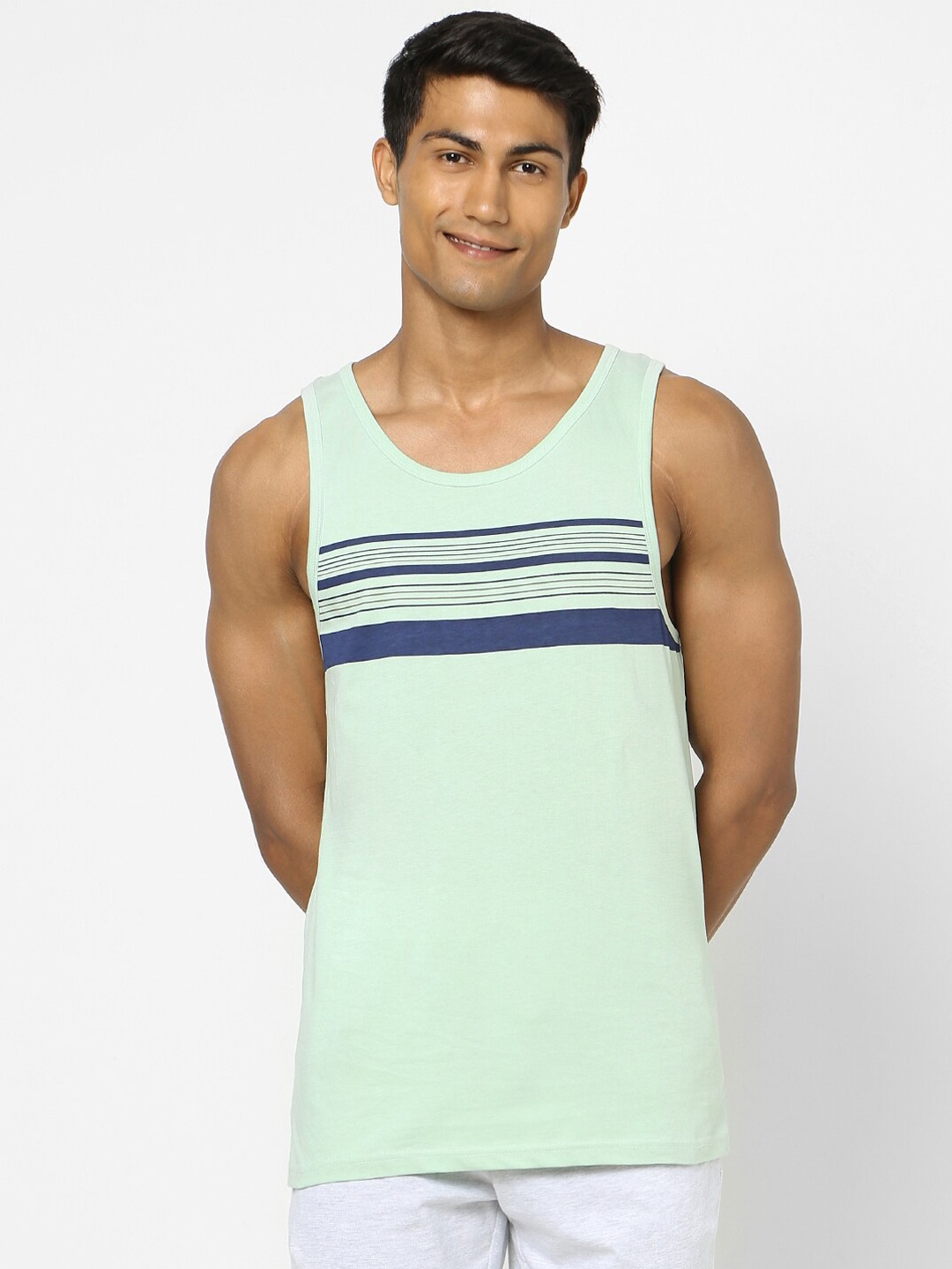 

Ajile by Pantaloons Men Green Printed Cotton Innerwear Vests