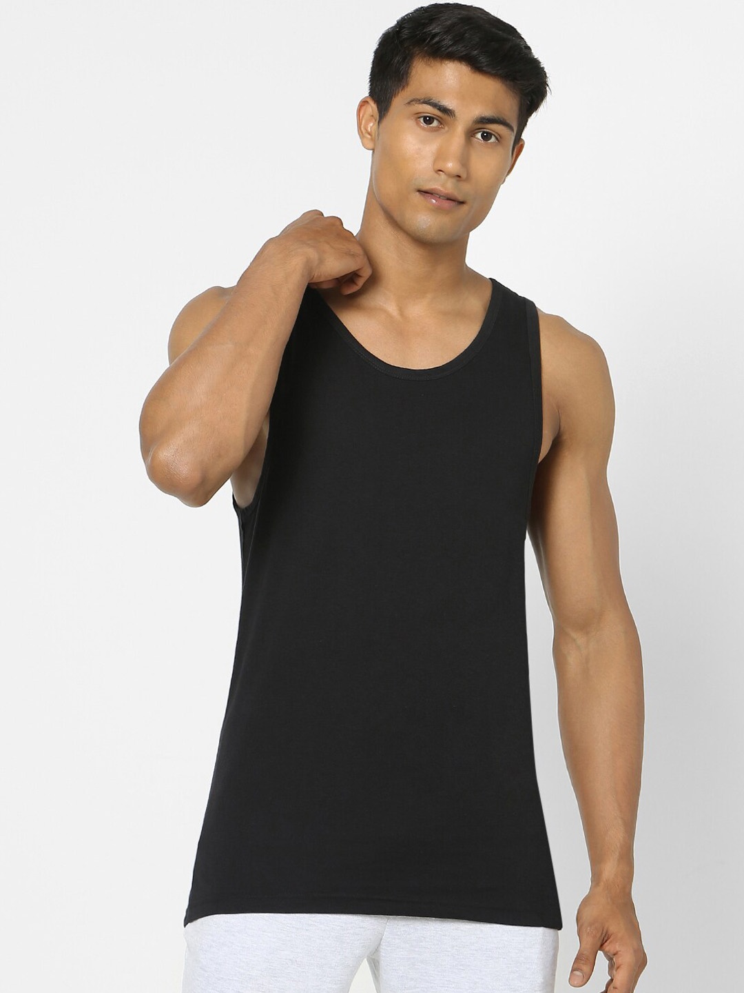

Ajile by Pantaloons Men Black Solid Innerwear Vest