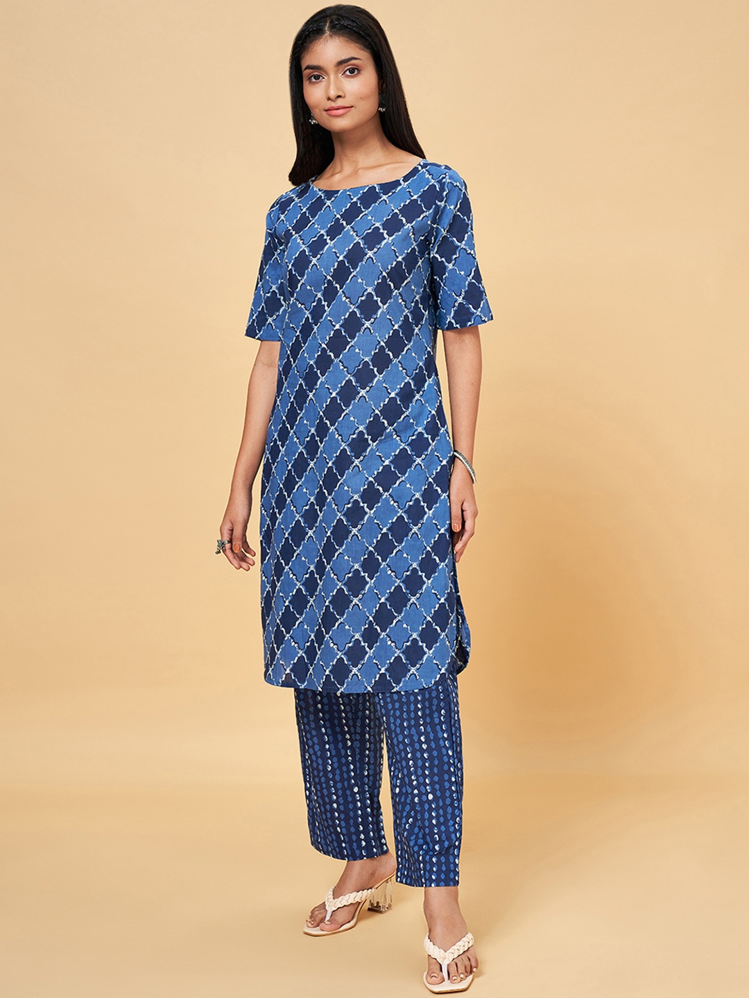 

RANGMANCH BY PANTALOONS Women Blue Printed Pure Cotton Kurta with Trousers