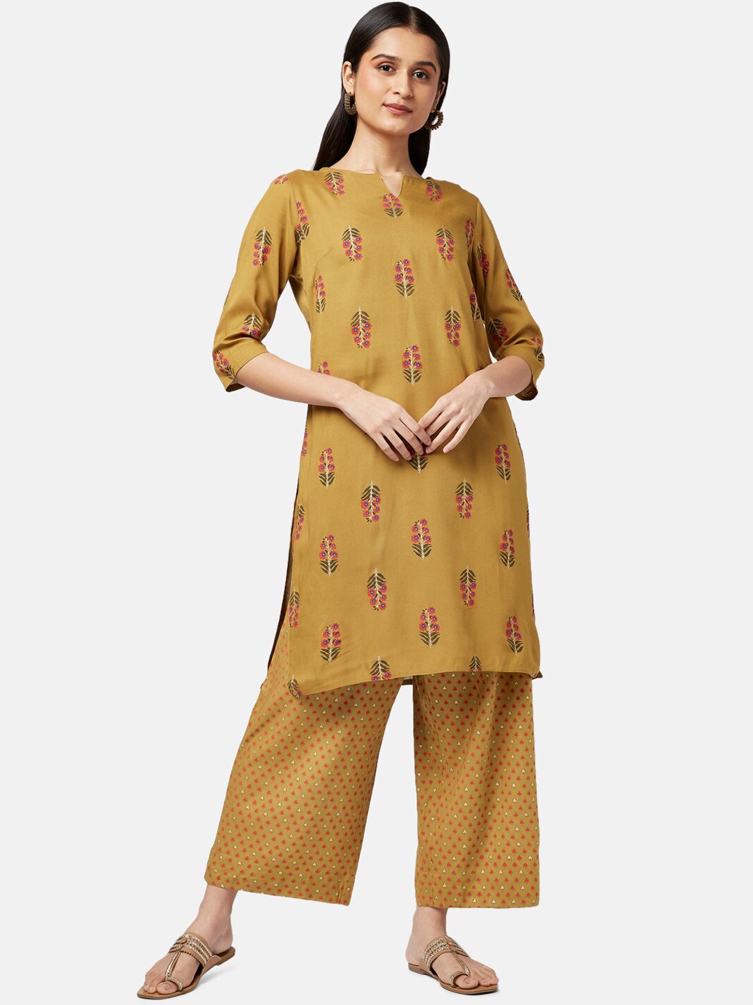 

RANGMANCH BY PANTALOONS Women Mustard Yellow Floral Printed Kurta with Trousers