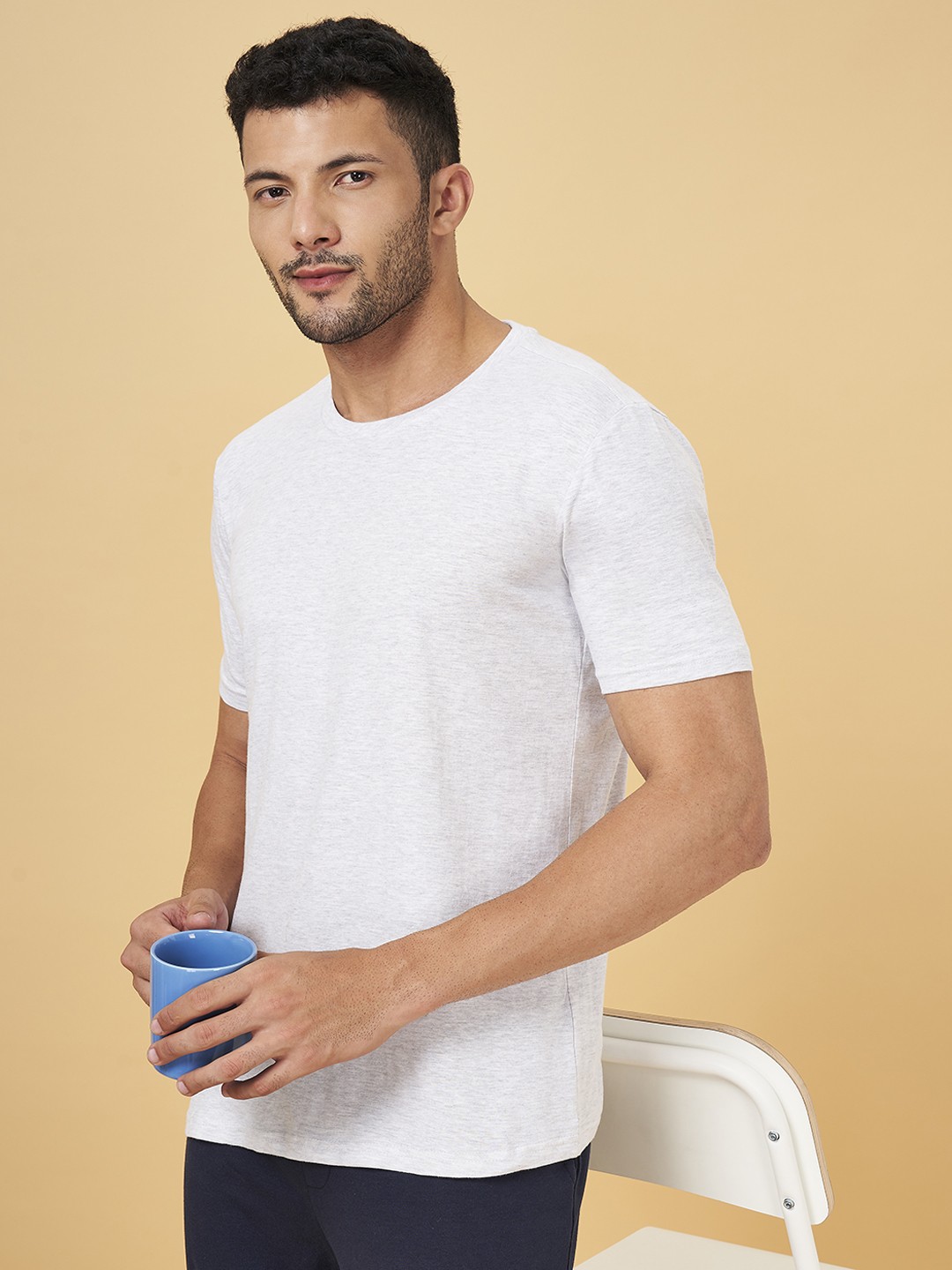 

Ajile by Pantaloons Men White Solid Lounge Tshirt