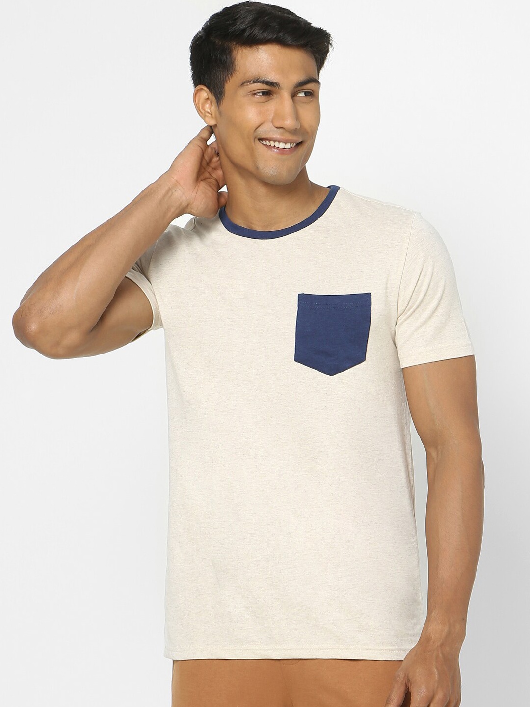 

Ajile by Pantaloons Men Cream Solid Cotton Lounge T-shirt