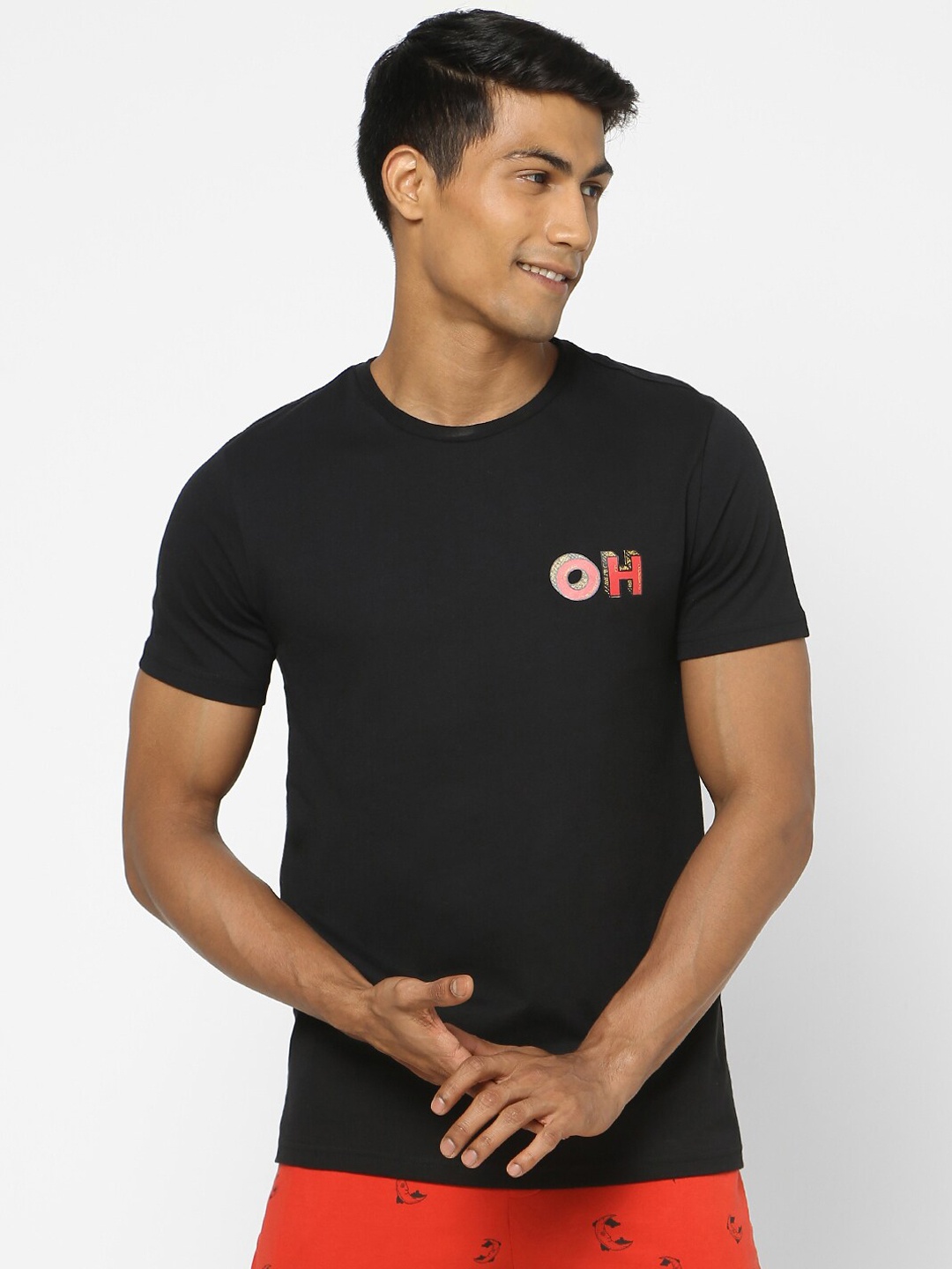 

Ajile by Pantaloons Men Black Solid Cotton Lounge T-shirt