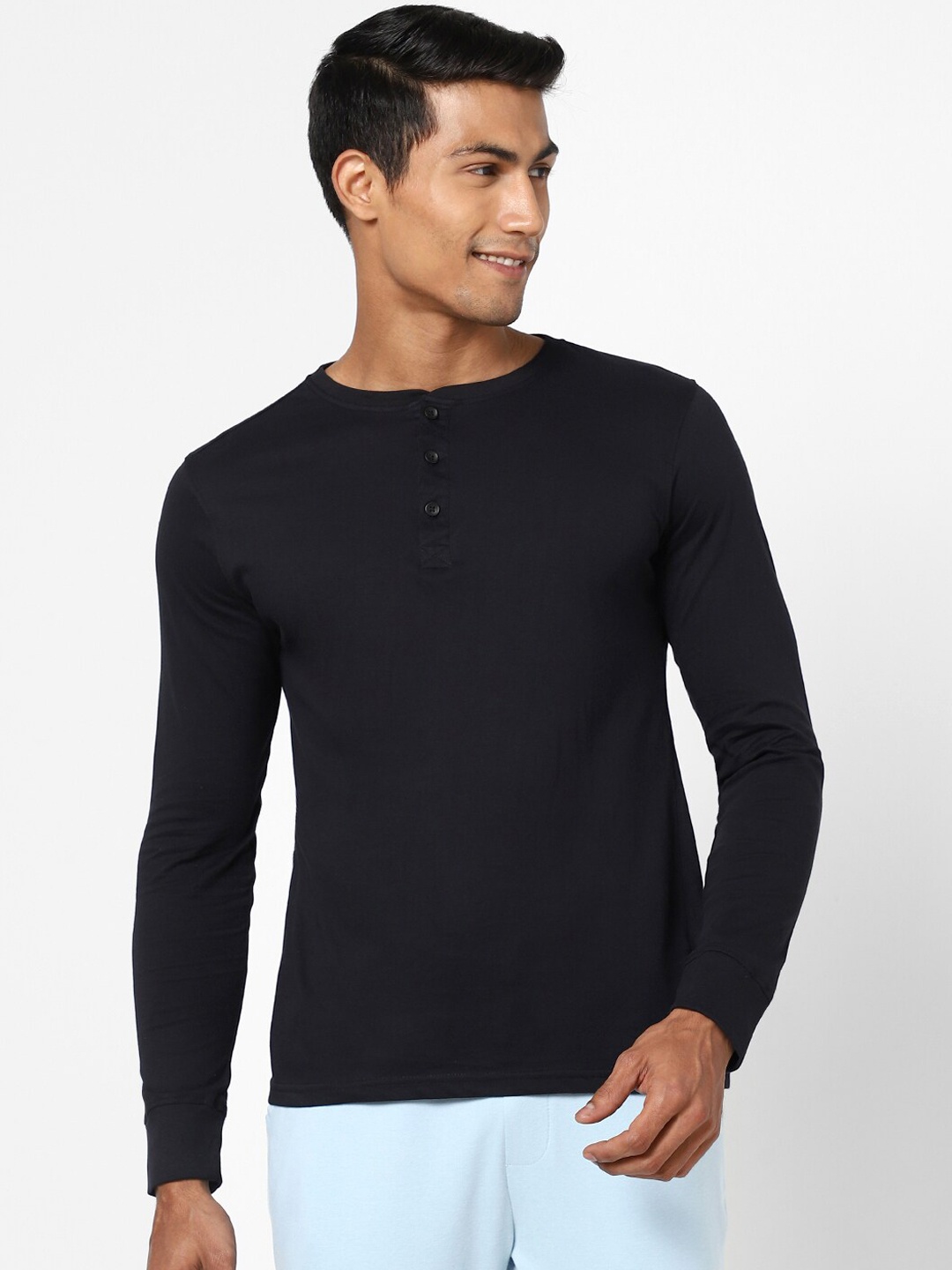 

Ajile by Pantaloons Men Black Solid Cotton Lounge Tshirt