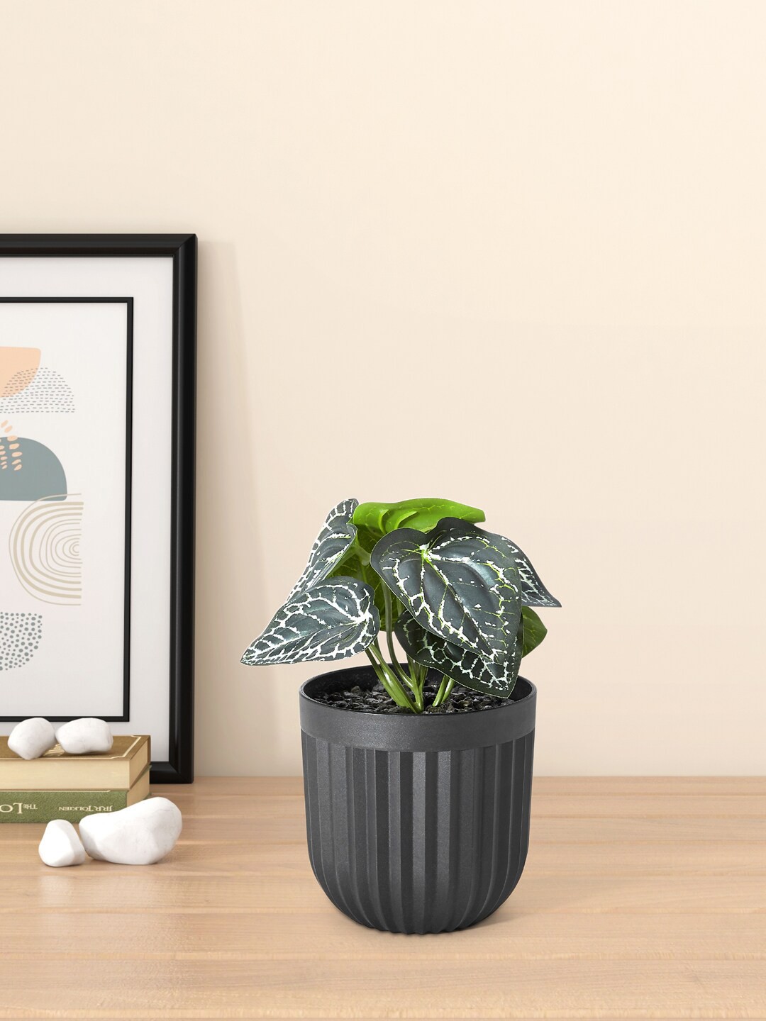 

Living scapes by Pantaloons Artificial Plant, Green