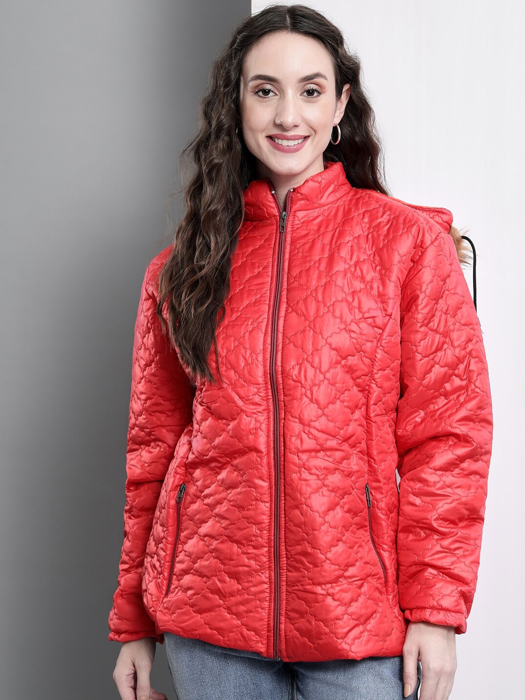 

Darzi Women Coral Striped Quilted Jacket