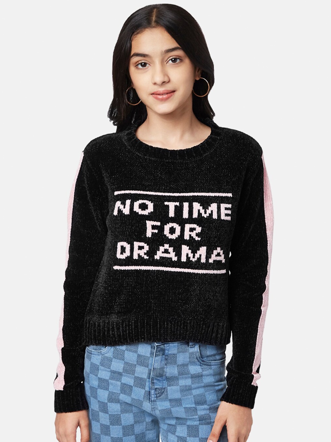 

Coolsters by Pantaloons Girls Black & Pink Typography Printed Pullover Sweater