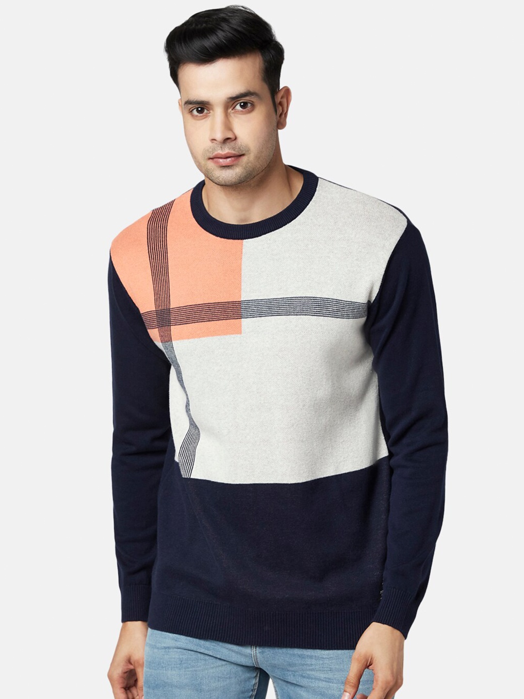 

People Men Navy Blue & White Colourblocked Cotton Pullover
