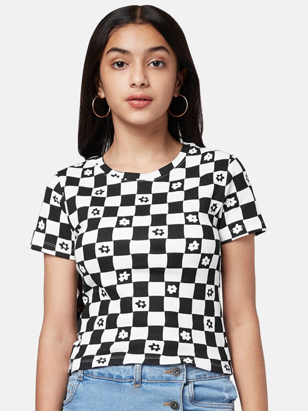 

Coolsters by Pantaloons Girls Black & White Checked Monochrome T-shirt
